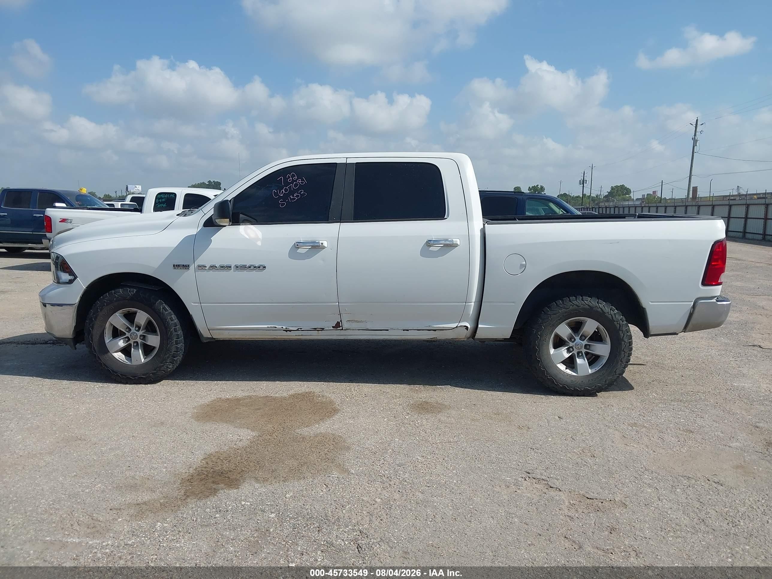 2011 Ram Ram 1500 Slt White vin: 1D7RV1CT6BS631353