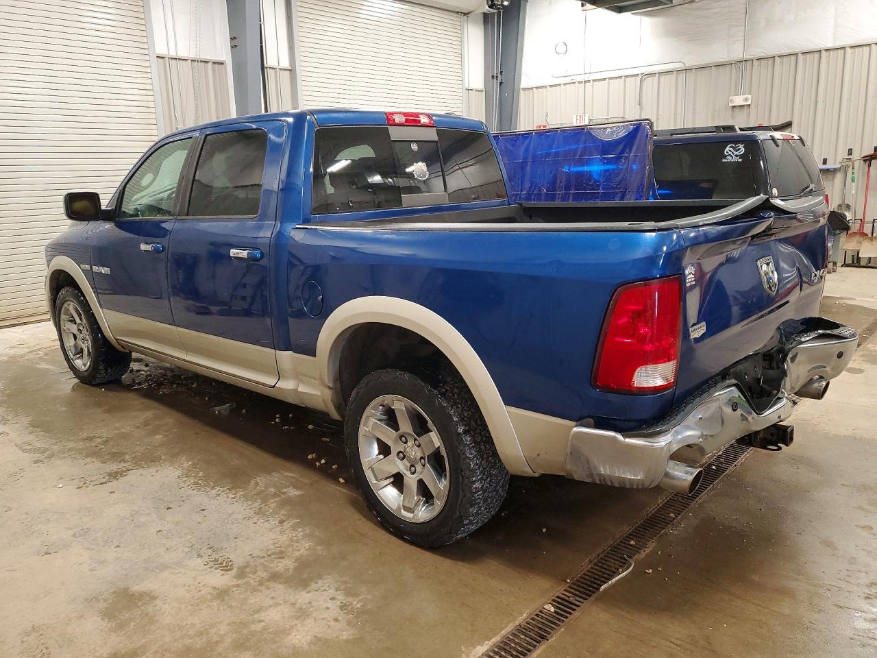 2010 Dodge Ram 1500 Синий vin: 1D7RV1CT7AS136738