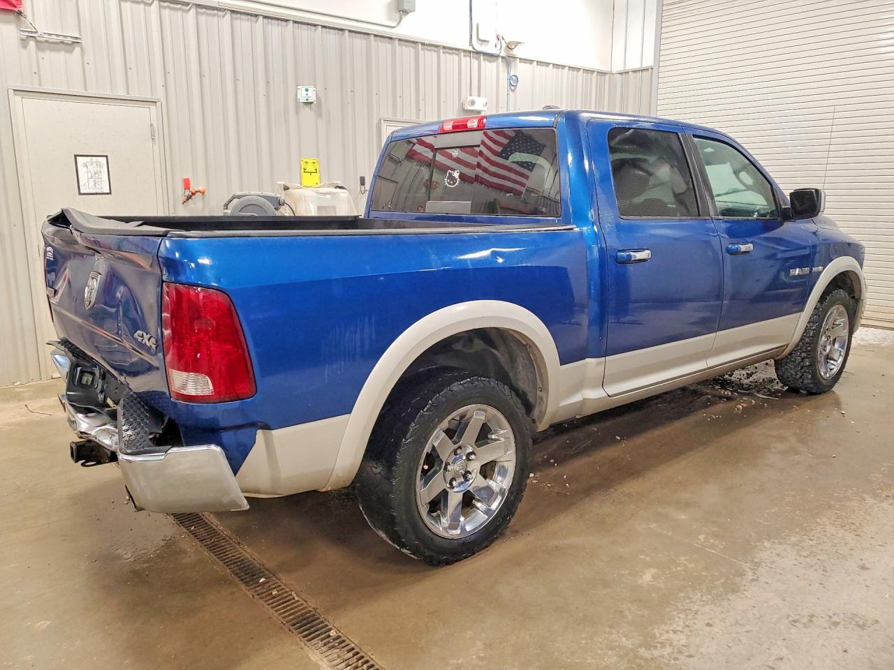 2010 Dodge Ram 1500 Синий vin: 1D7RV1CT7AS136738