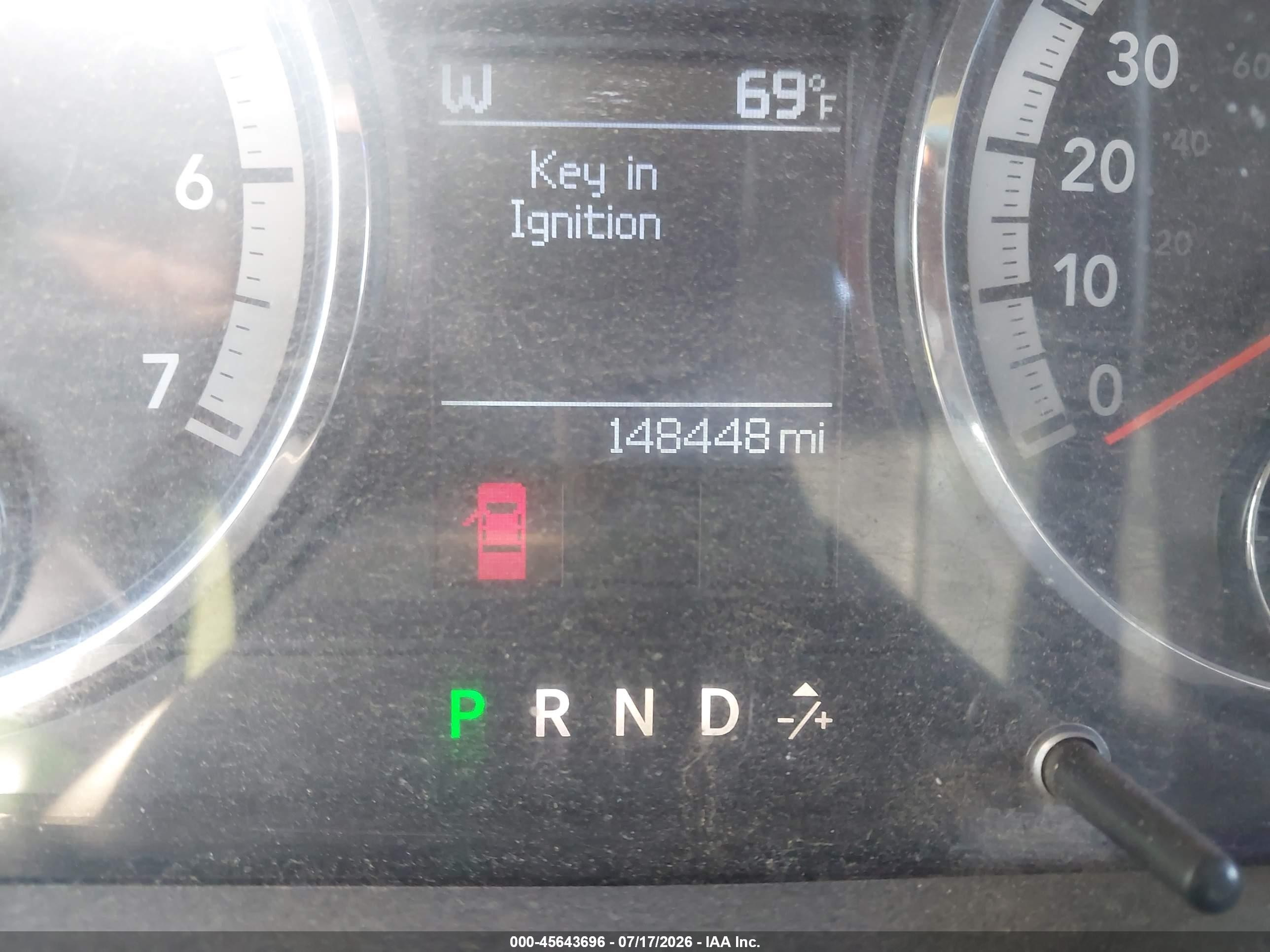 2010 Dodge Ram 1500 Slt/sport/trx Blue vin: 1D7RV1CT7AS202172