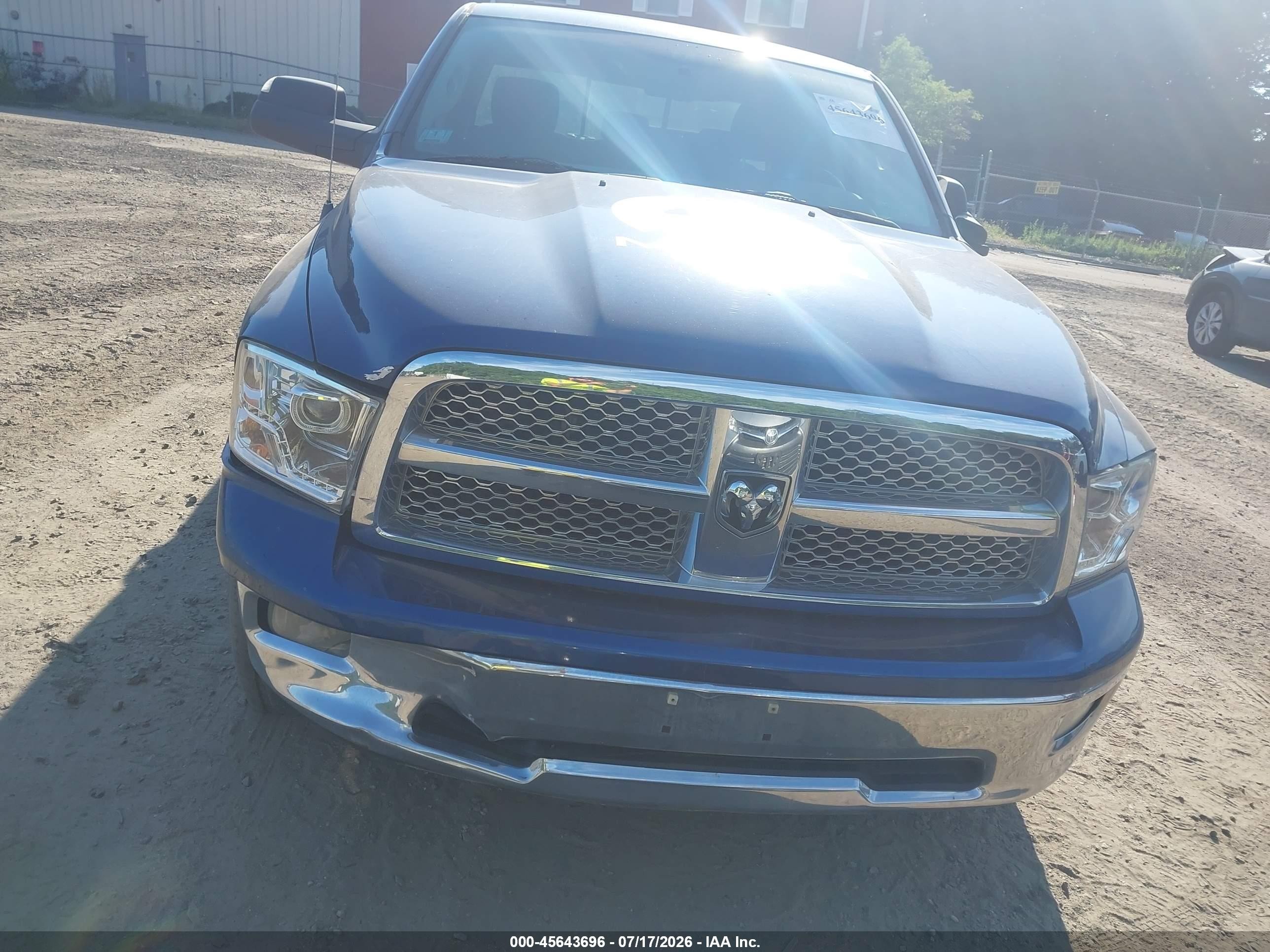 2010 Dodge Ram 1500 Slt/sport/trx Blue vin: 1D7RV1CT7AS202172