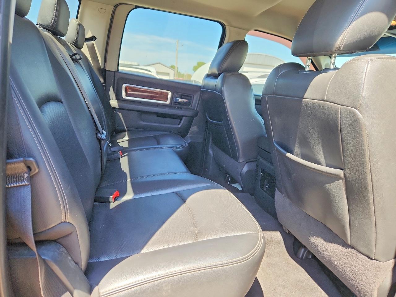 2010 Dodge Ram 1500 Black vin: 1D7RV1CT7AS214936