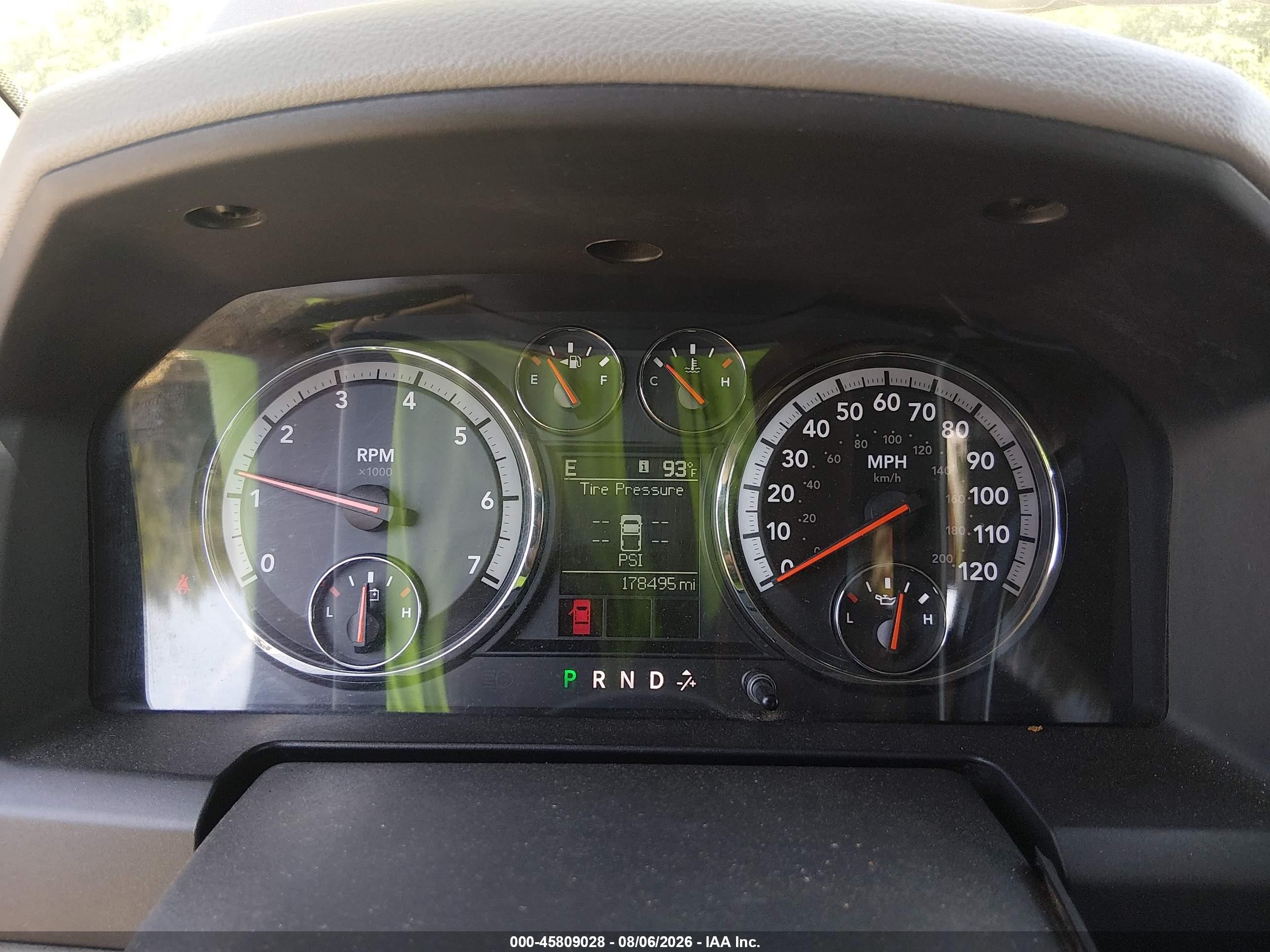 2010 Dodge Ram 1500 Slt/sport/trx Коричневый vin: 1D7RV1CT7AS239187