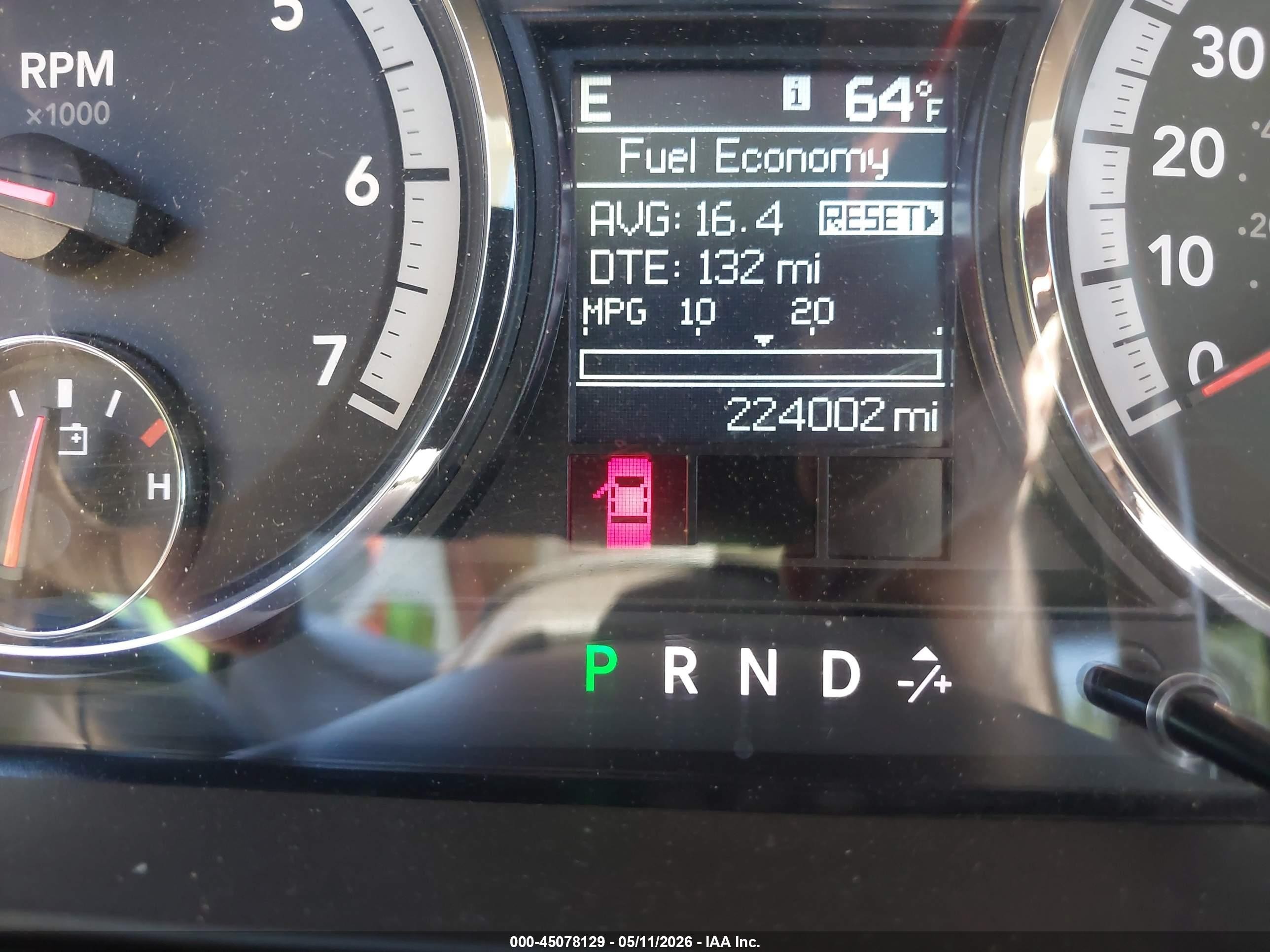 2011 Ram 1500 Laramie Зеленый vin: 1D7RV1CT7BS620507