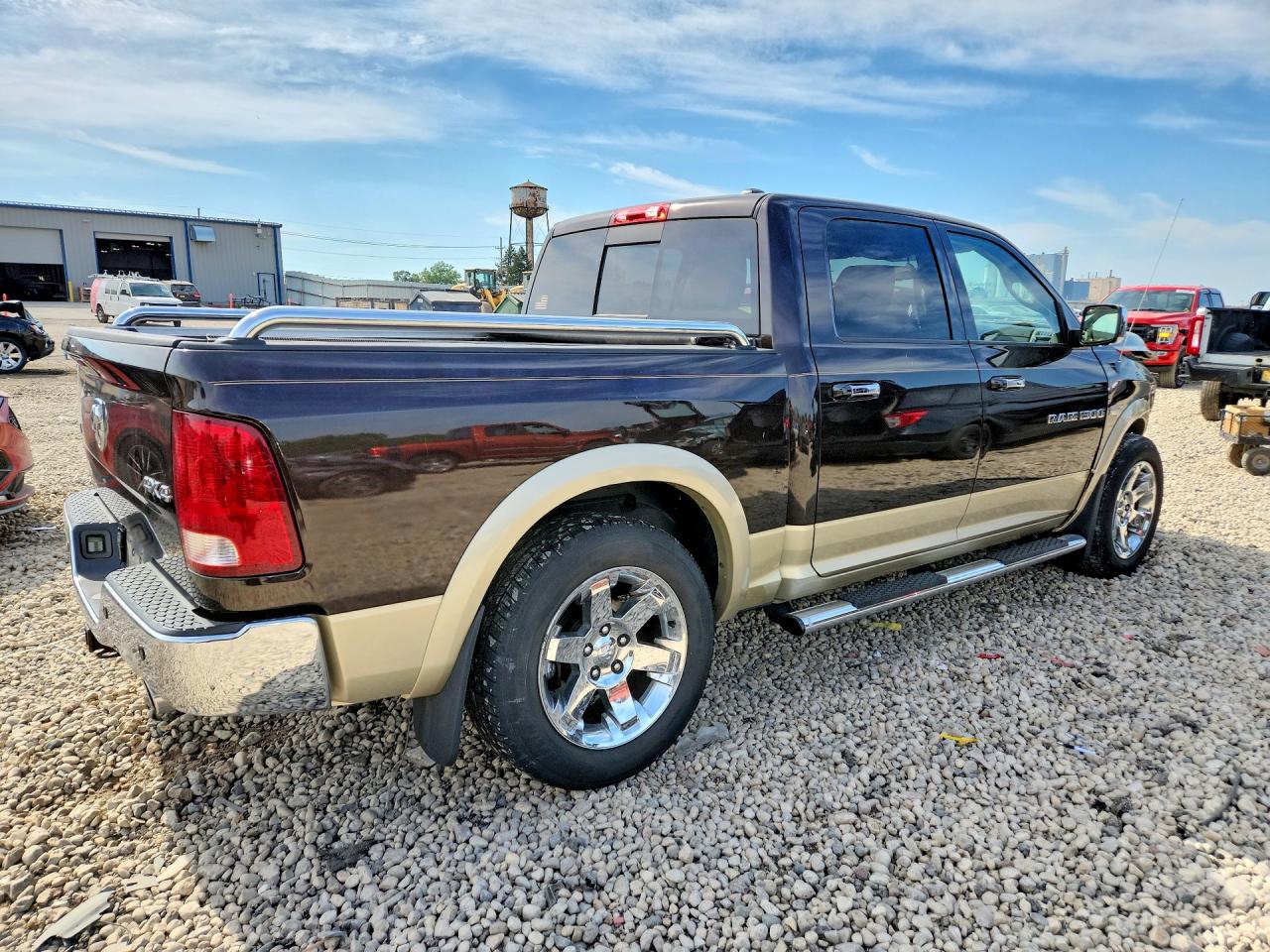 2011 Dodge Ram 1500 Brown vin: 1D7RV1CT8BS570670