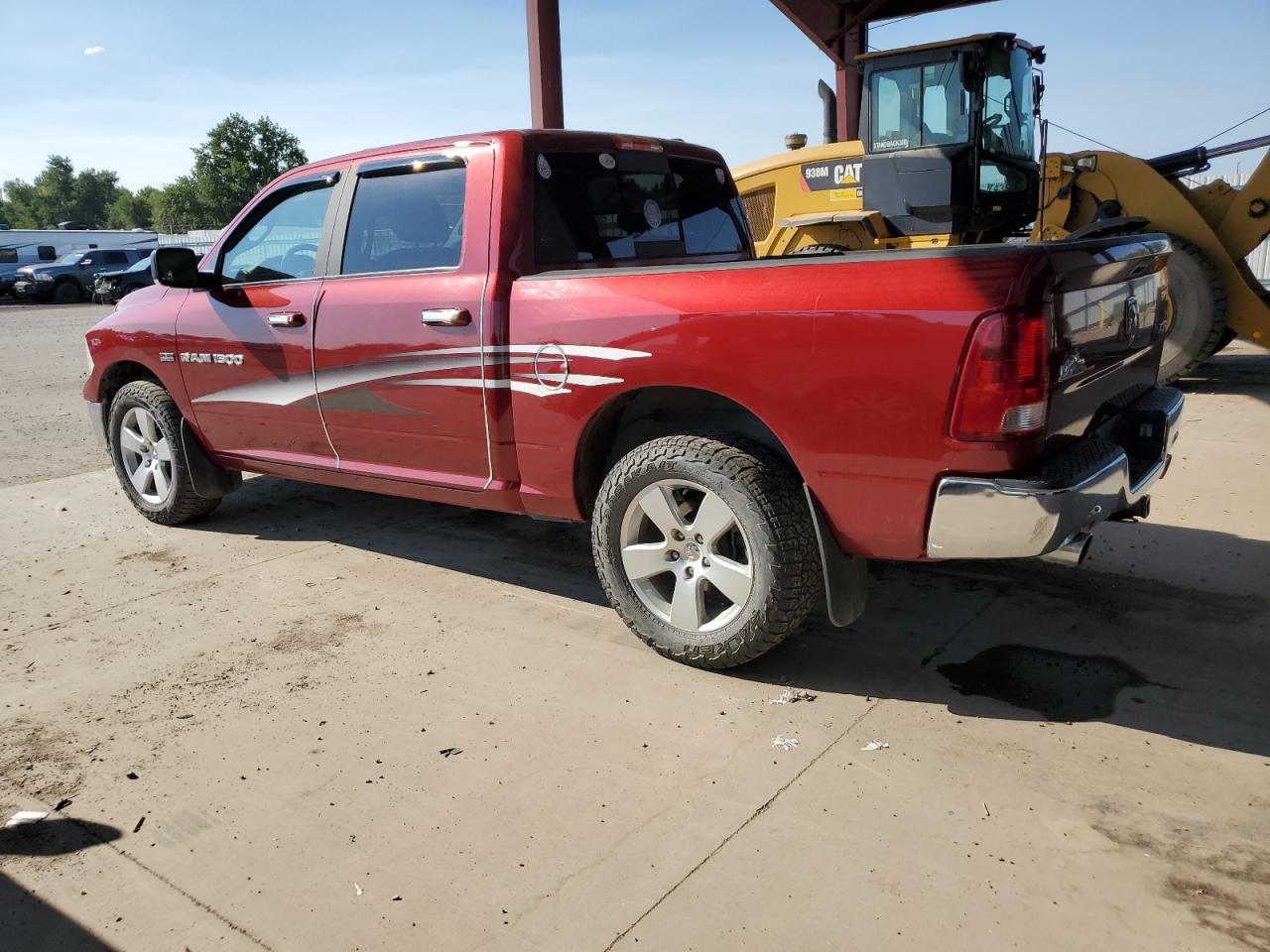 2011 Dodge Ram 1500 Red vin: 1D7RV1CT8BS597755