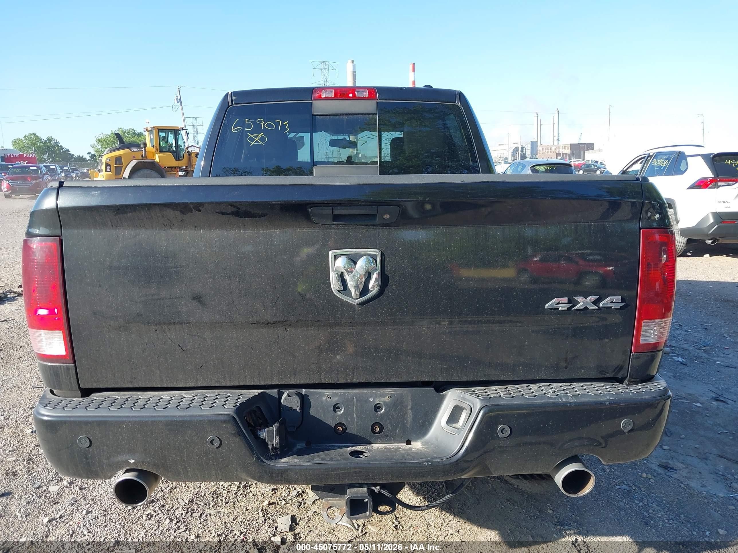 2011 Ram Ram 1500 Sport Черный vin: 1D7RV1CT8BS659073