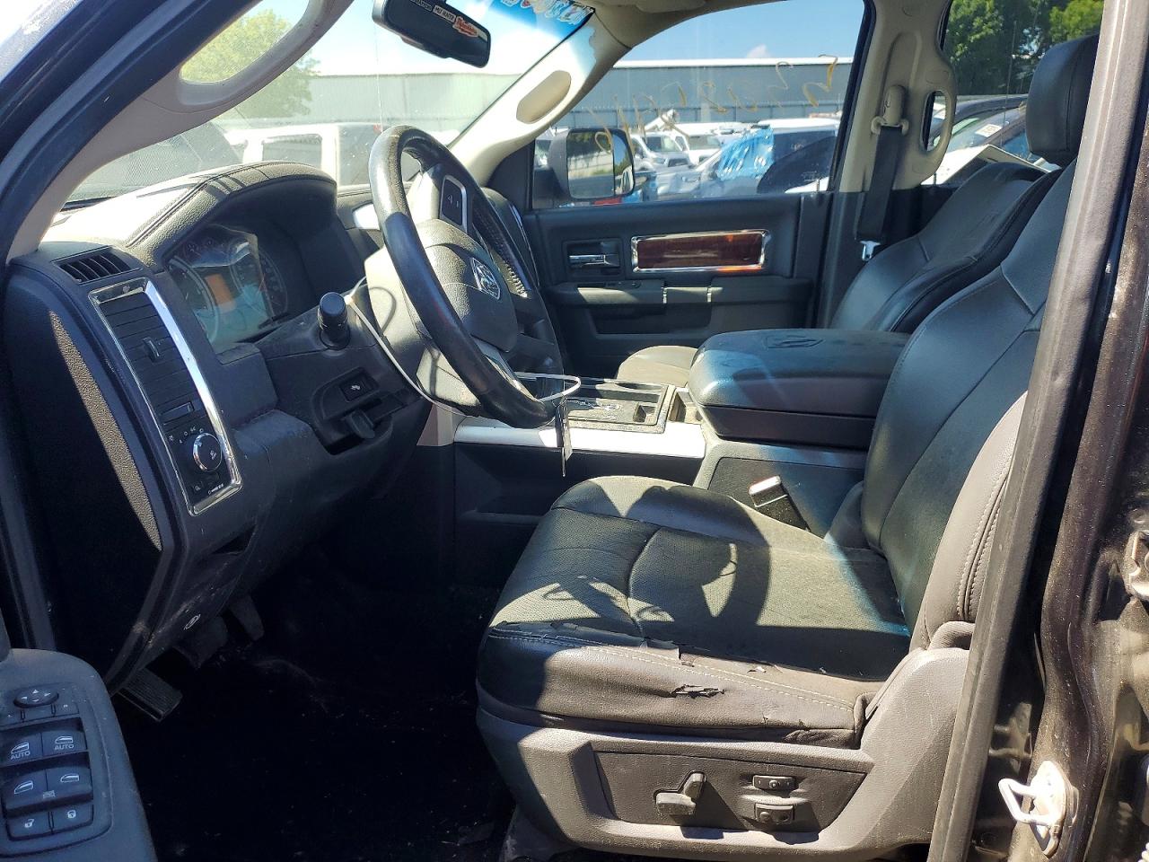 2010 Dodge Ram 1500 Black vin: 1D7RV1CT9AS131363