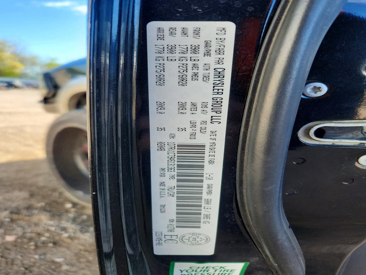 2010 Dodge Ram 1500 Black vin: 1D7RV1CT9AS131363