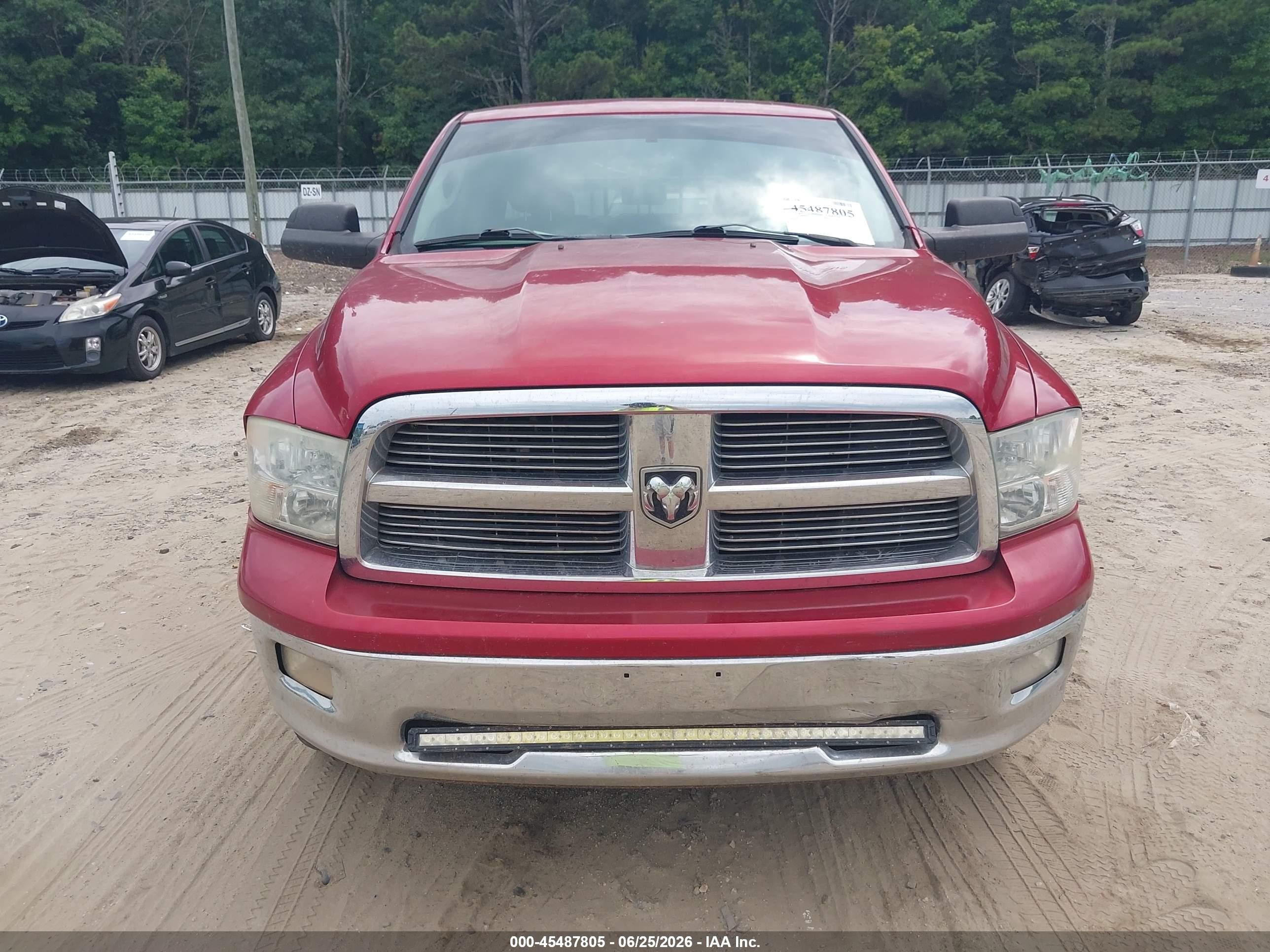 2010 Dodge Ram 1500 Slt/sport/trx Burgundy vin: 1D7RV1CT9AS146803