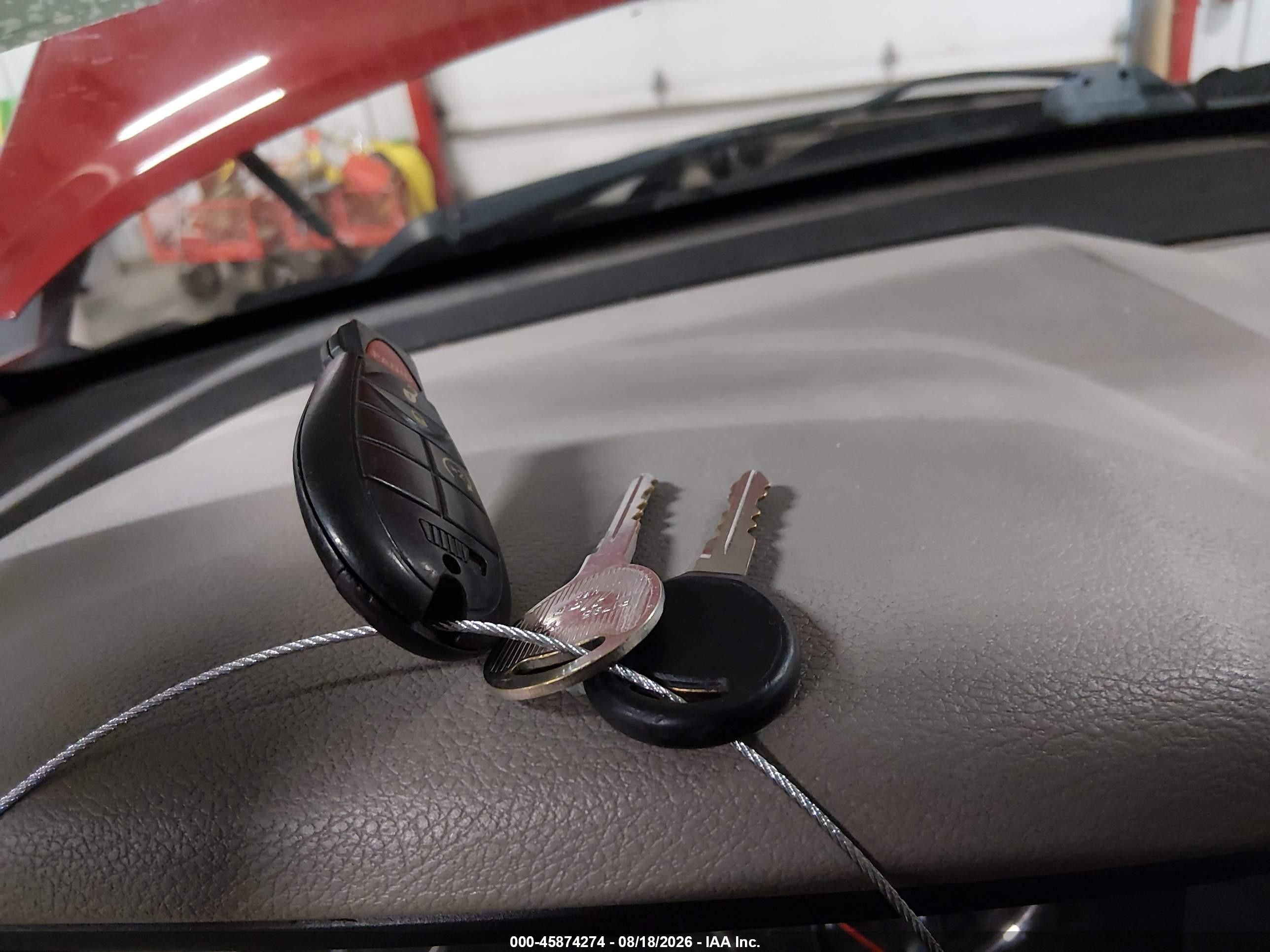 2010 Dodge Ram 1500 Slt/sport/trx Red vin: 1D7RV1CT9AS179073