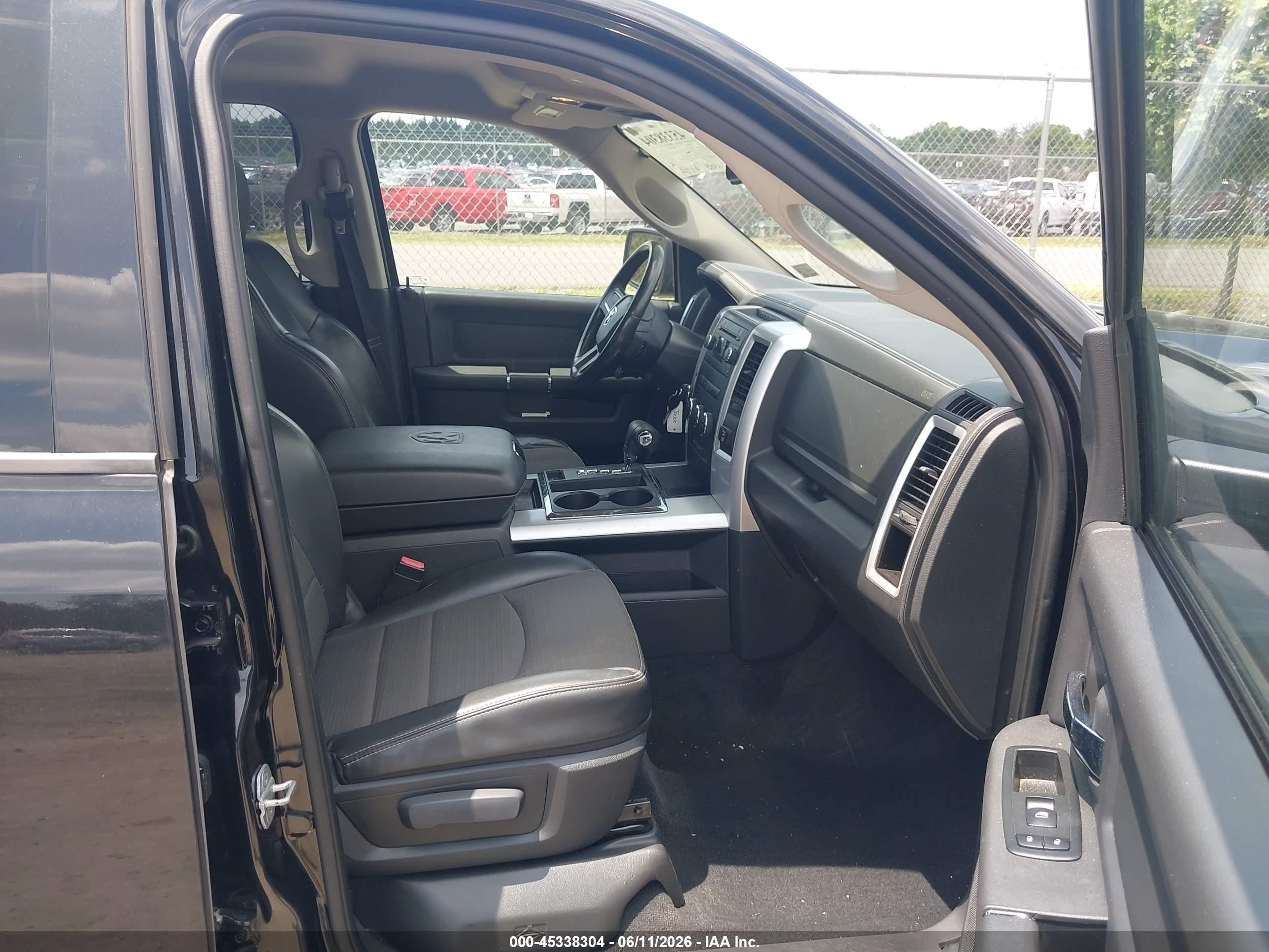 2010 Dodge Ram 1500 Slt/sport/trx Black vin: 1D7RV1CT9AS211729
