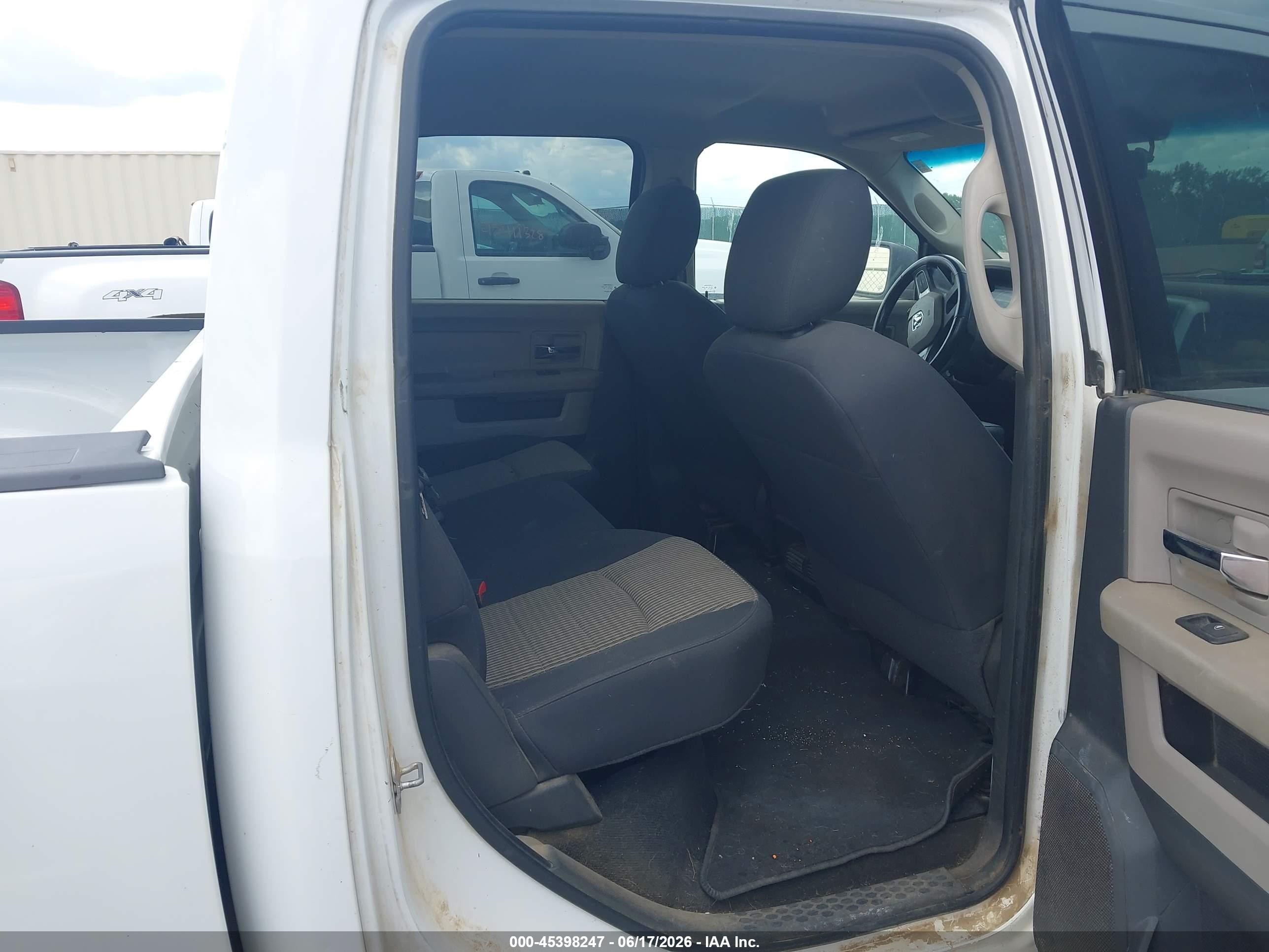 2010 Dodge Ram 1500 Slt/sport/trx White vin: 1D7RV1CT9AS218468