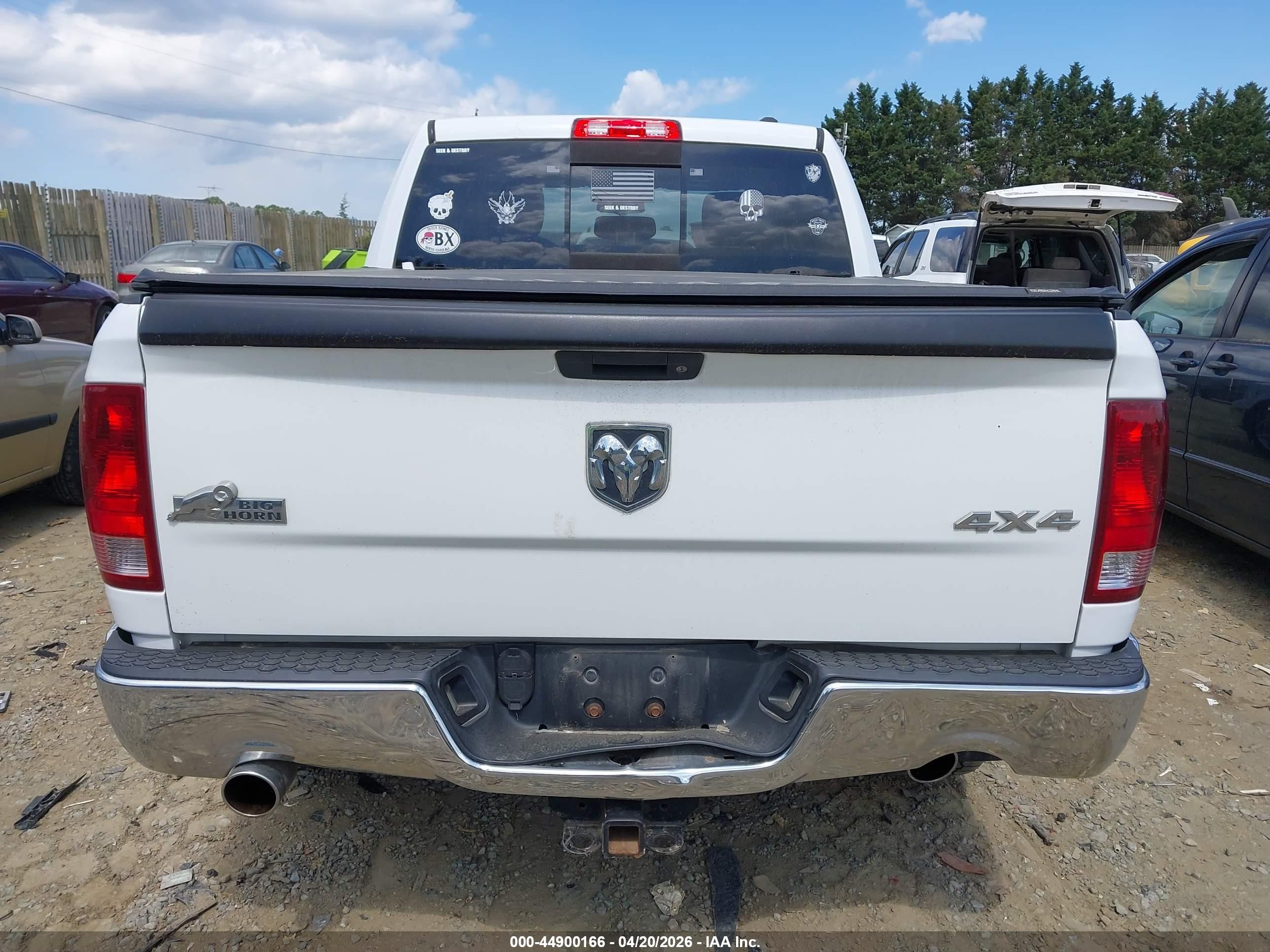 2011 Ram Ram 1500 Slt White vin: 1D7RV1CT9BS511076
