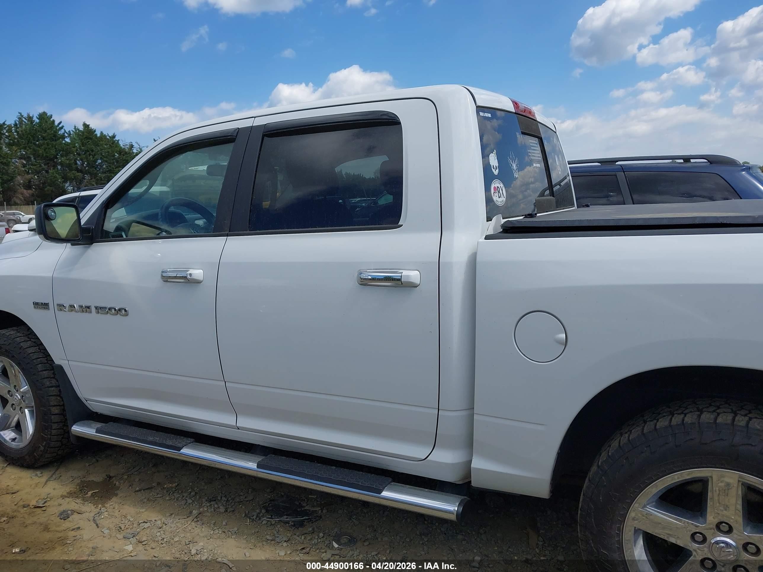 2011 Ram Ram 1500 Slt White vin: 1D7RV1CT9BS511076