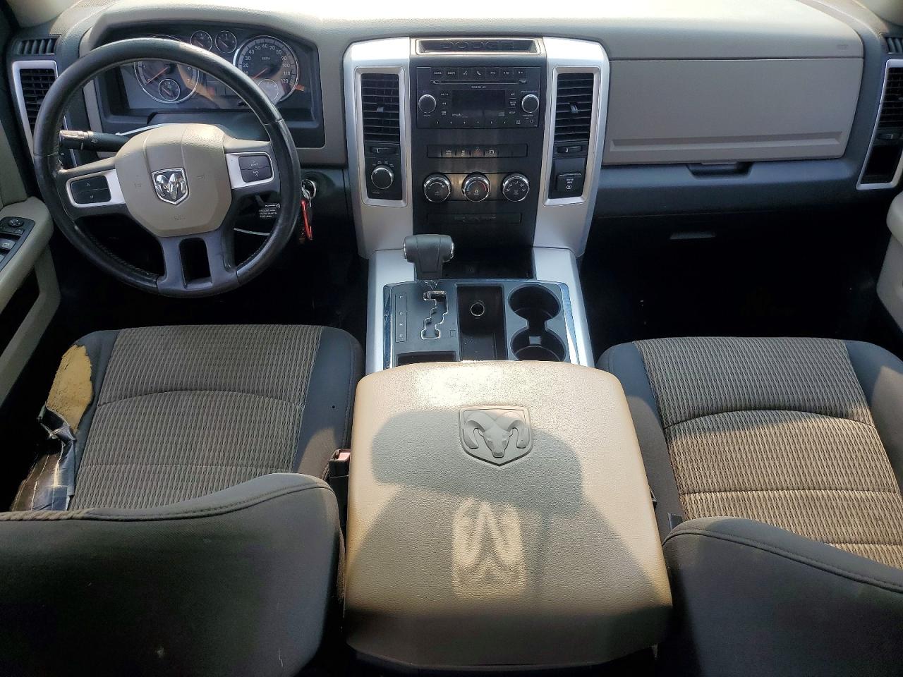 2011 Dodge Ram 1500 Red vin: 1D7RV1CT9BS643223