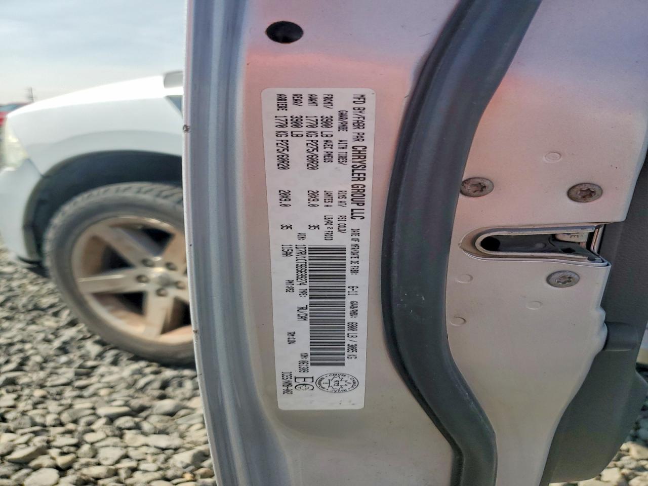 2011 Dodge Ram 1500 Silver vin: 1D7RV1CT9BS699274