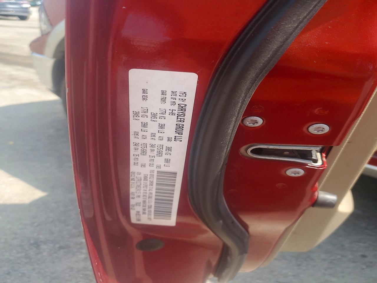 2010 Dodge Ram 1500 Red vin: 1D7RV1CTXAS124115