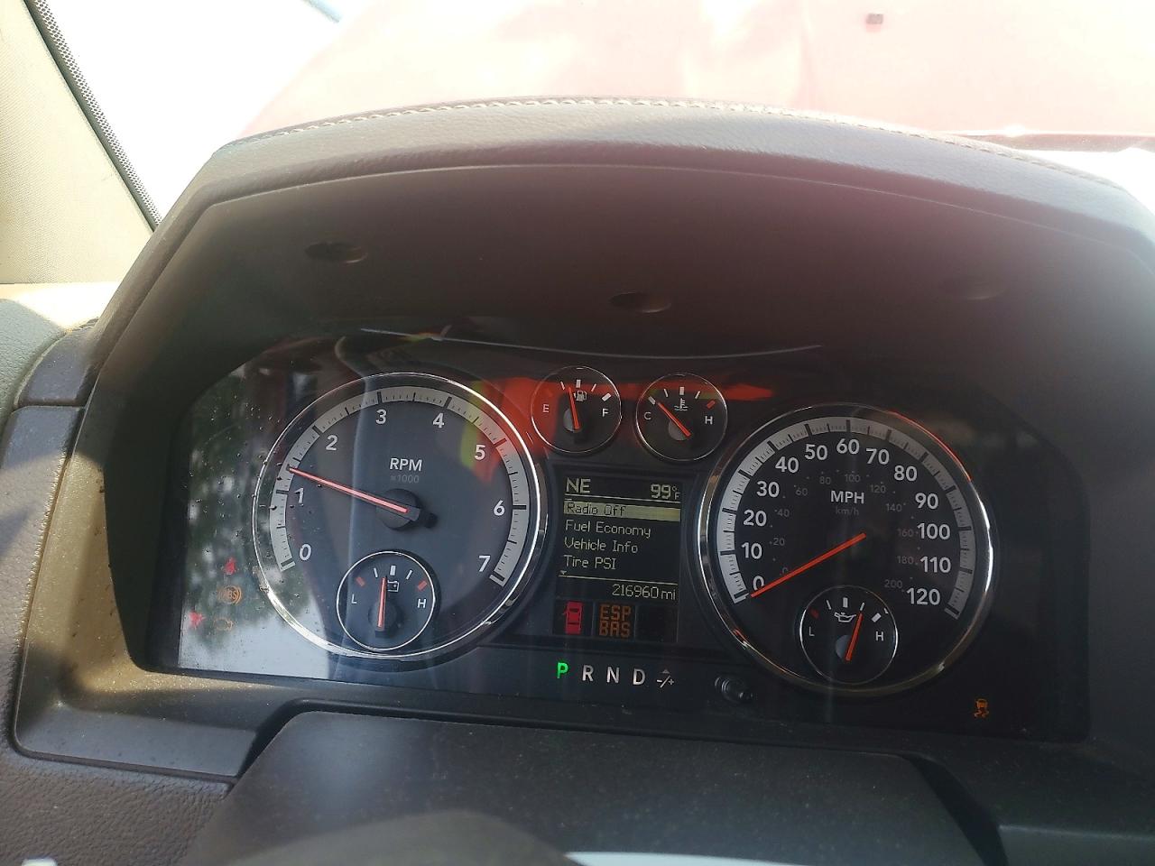 2010 Dodge Ram 1500 Red vin: 1D7RV1CTXAS124115