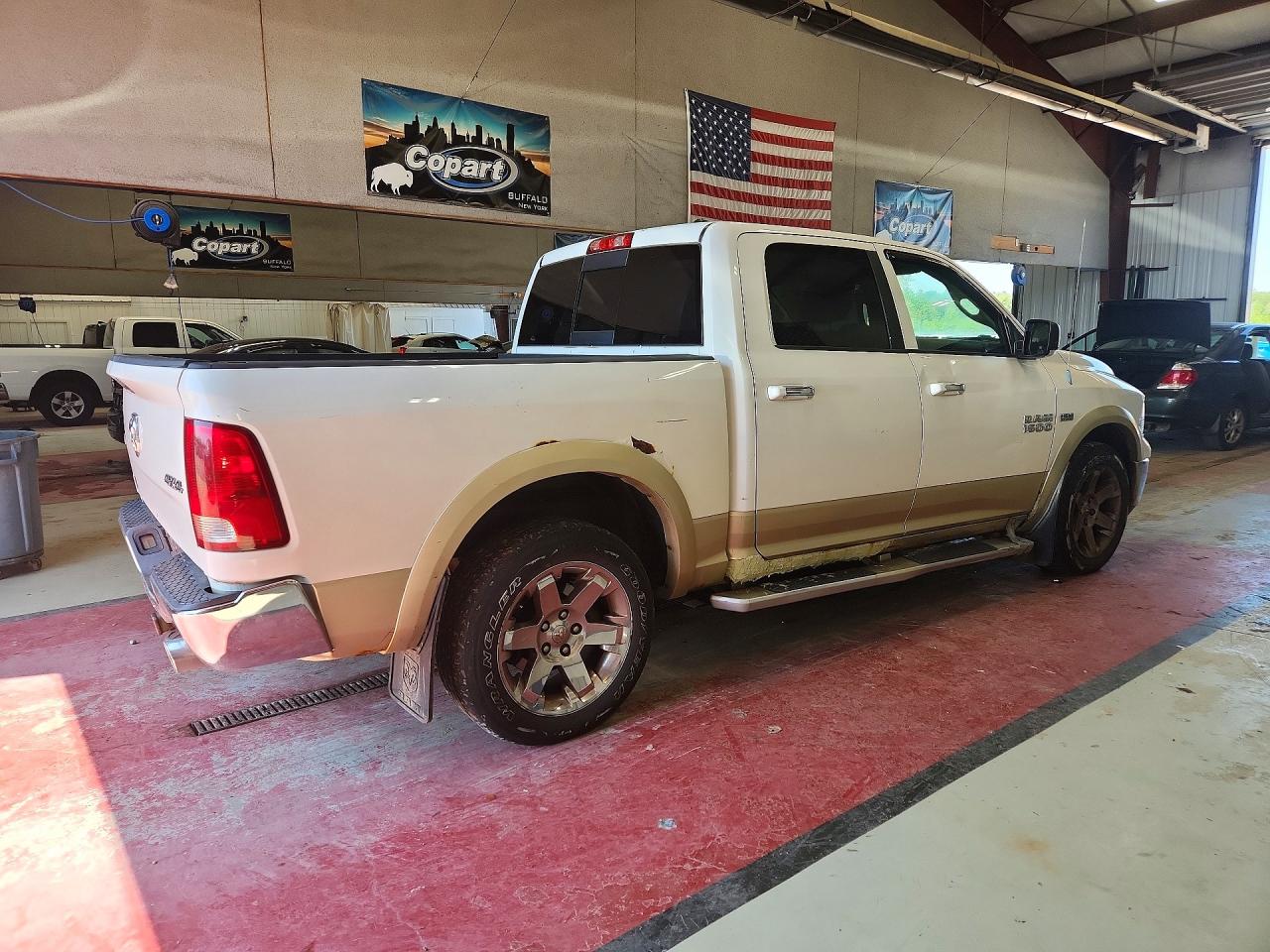 2011 Dodge Ram 1500 White vin: 1D7RV1CTXBS510437