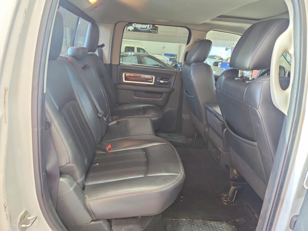 2011 Dodge Ram 1500 White vin: 1D7RV1CTXBS510437