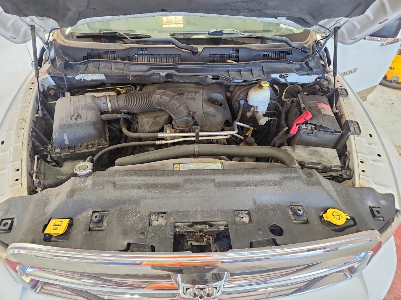 2011 Dodge Ram 1500 White vin: 1D7RV1CTXBS510437