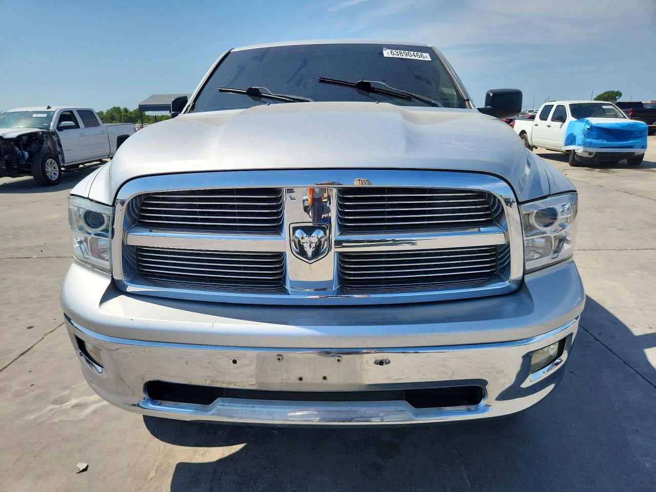 2011 Dodge Ram 1500 Серебряный vin: 1D7RV1CTXBS691474
