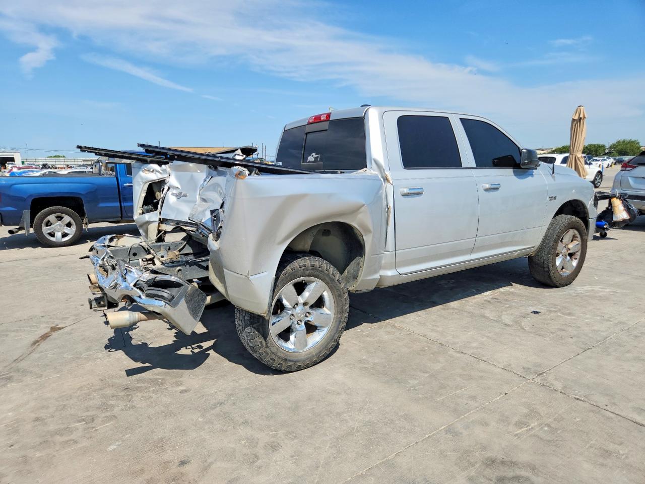2011 Dodge Ram 1500 Серебряный vin: 1D7RV1CTXBS691474