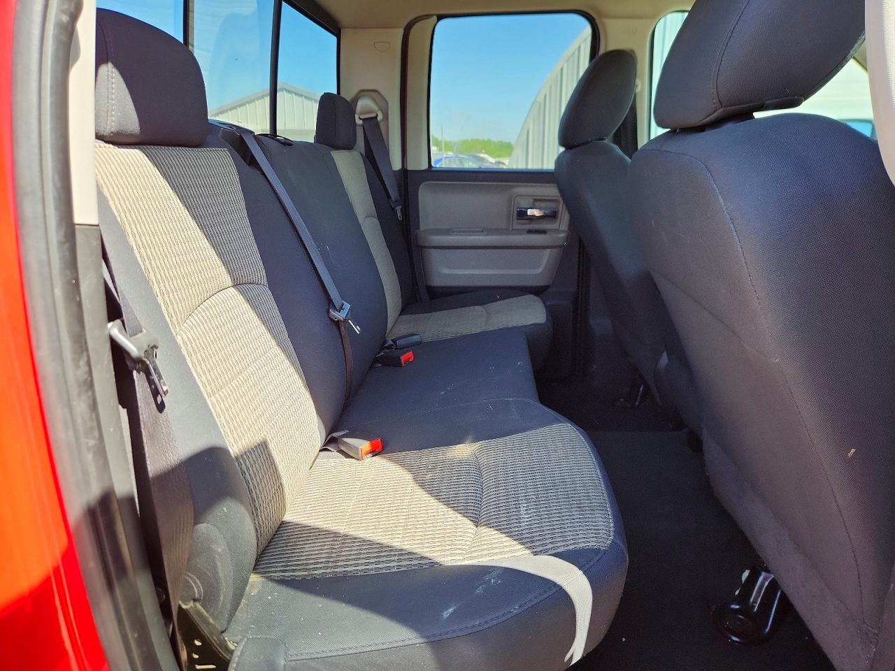 2010 Dodge Ram 1500 Red vin: 1D7RV1GP0AS135072