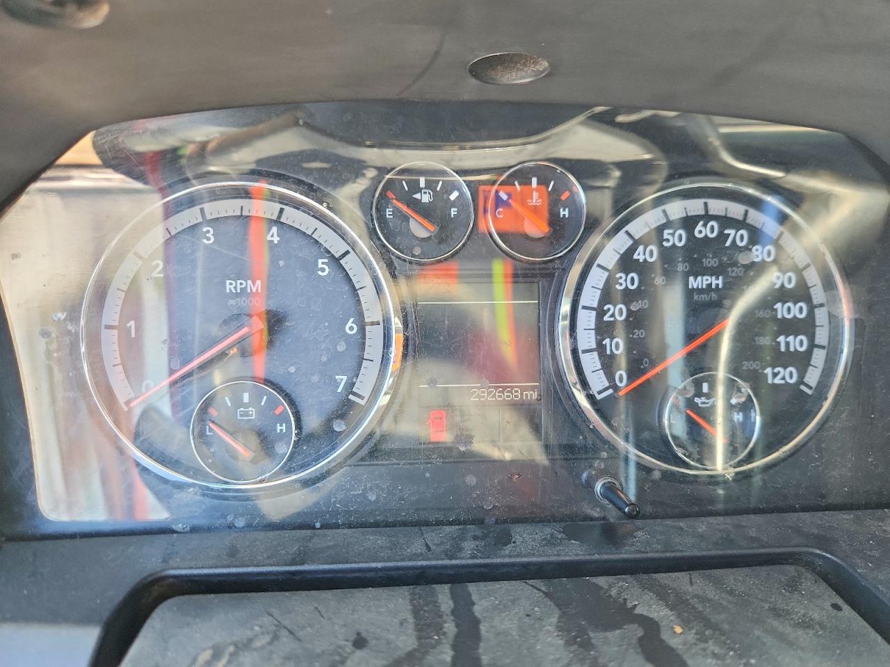 2010 Dodge Ram 1500 Red vin: 1D7RV1GP0AS135072