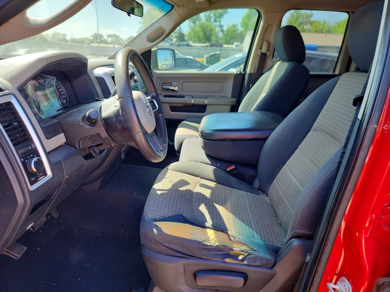 2010 Dodge Ram 1500 Red vin: 1D7RV1GP0AS135072