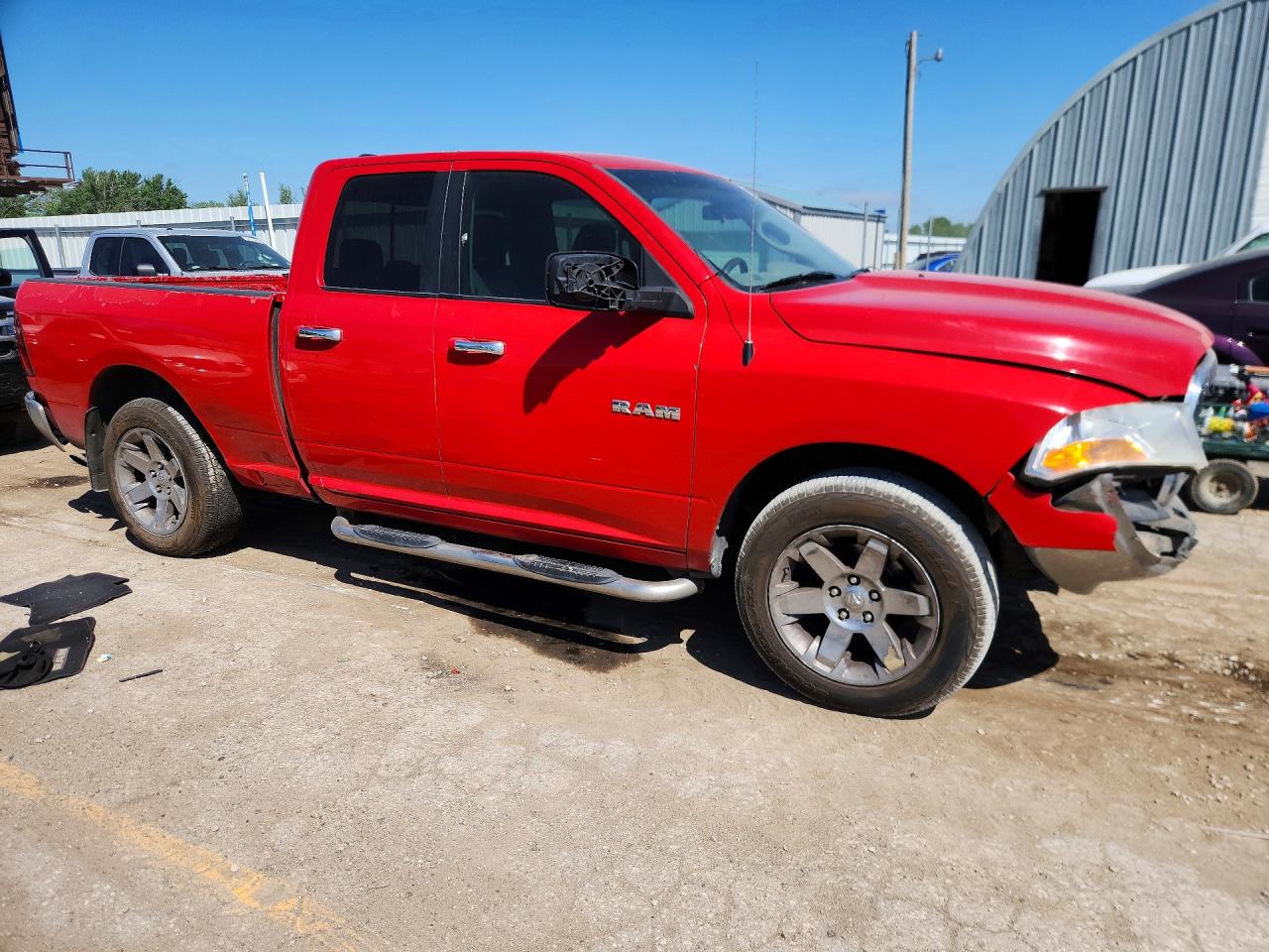 2010 Dodge Ram 1500 Red vin: 1D7RV1GP0AS135072
