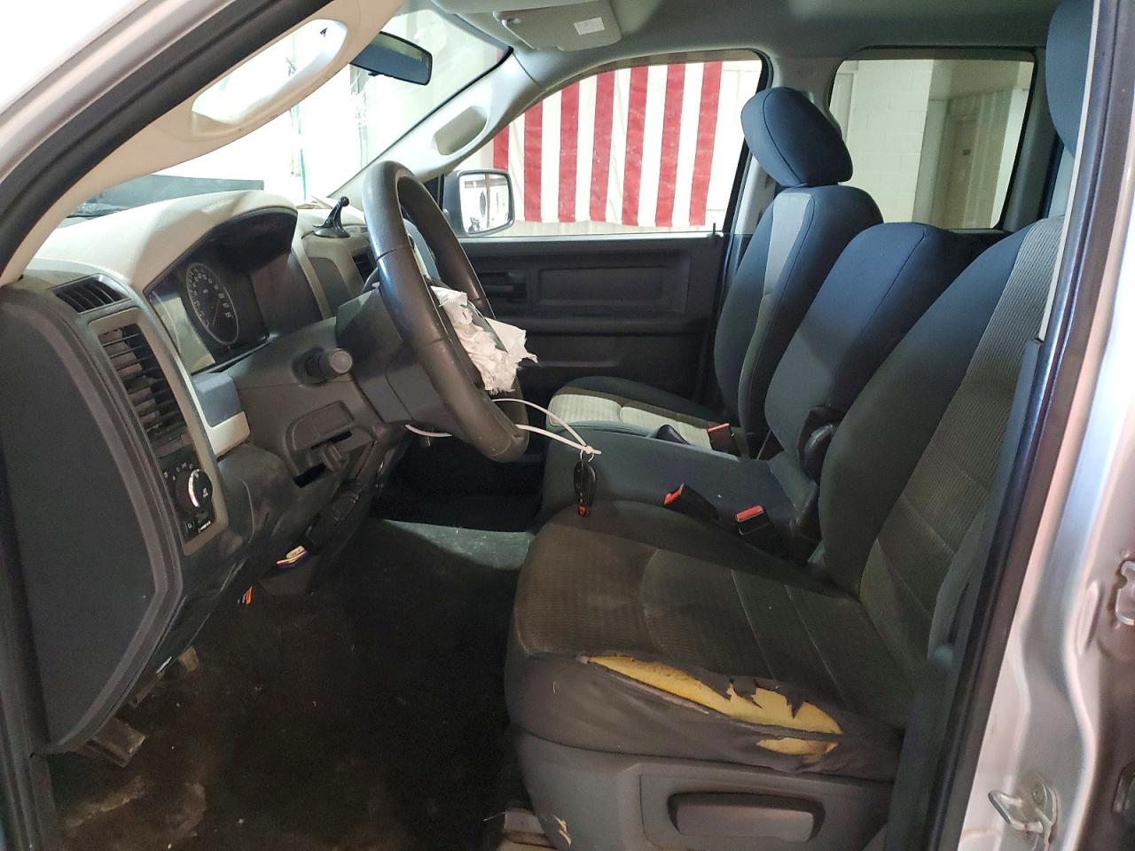 2011 Dodge Ram 1500 Silver vin: 1D7RV1GP0BS595673