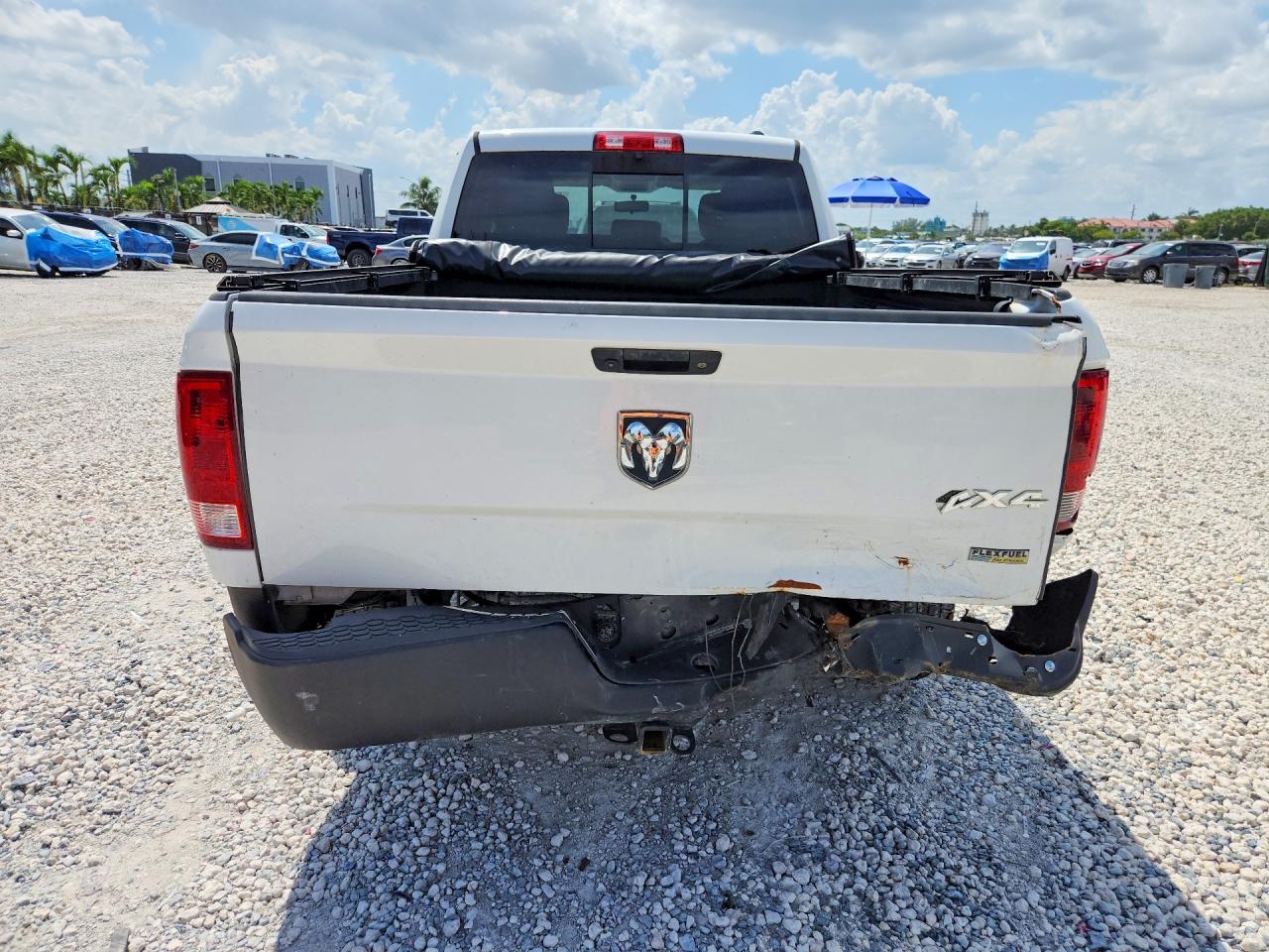 2011 Dodge Ram 1500 White vin: 1D7RV1GP1BS684409
