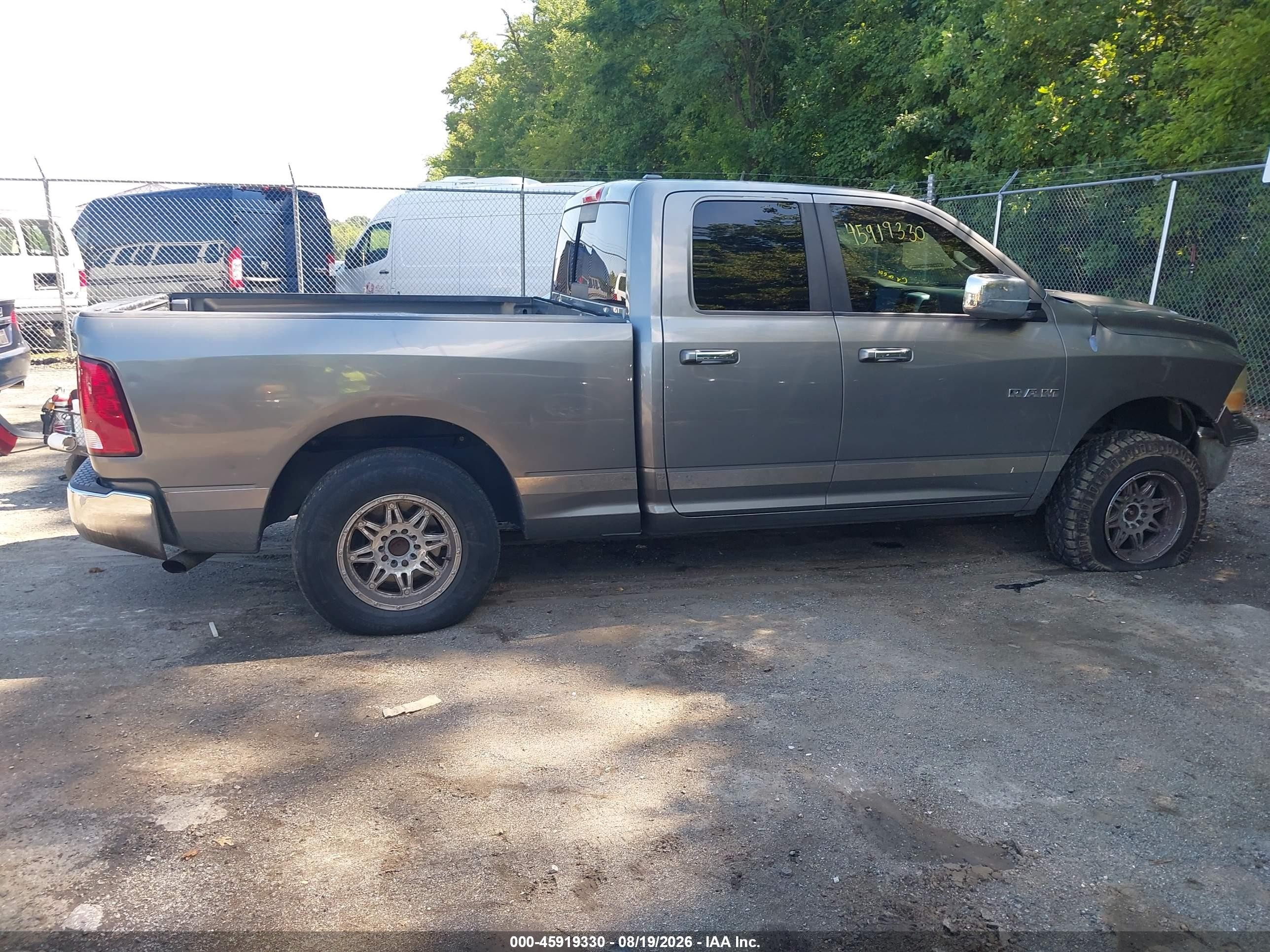 2010 Dodge Ram 1500 Slt/sport/trx Gray vin: 1D7RV1GP2AS234296