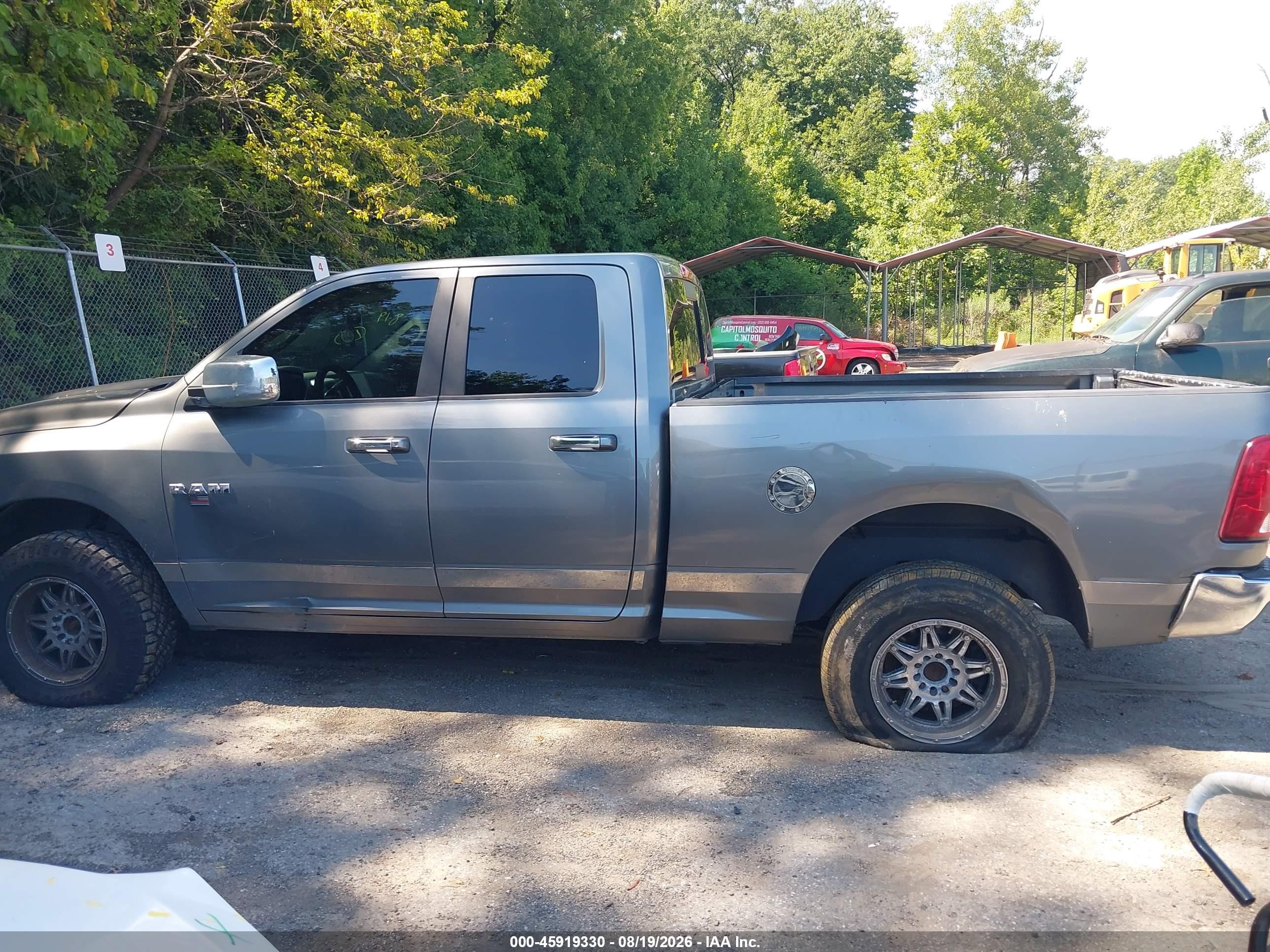 2010 Dodge Ram 1500 Slt/sport/trx Gray vin: 1D7RV1GP2AS234296