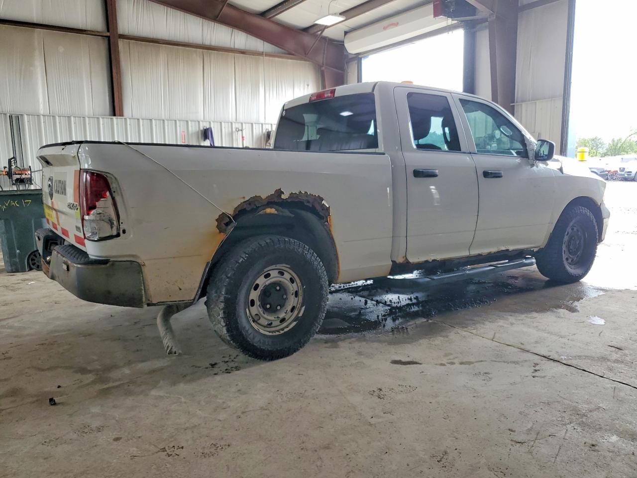 2011 Dodge Ram 1500 White vin: 1D7RV1GP2BS687562