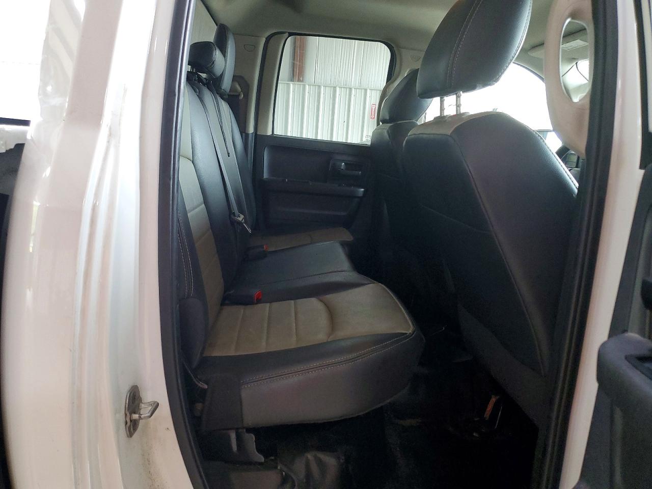 2011 Dodge Ram 1500 White vin: 1D7RV1GP2BS687562