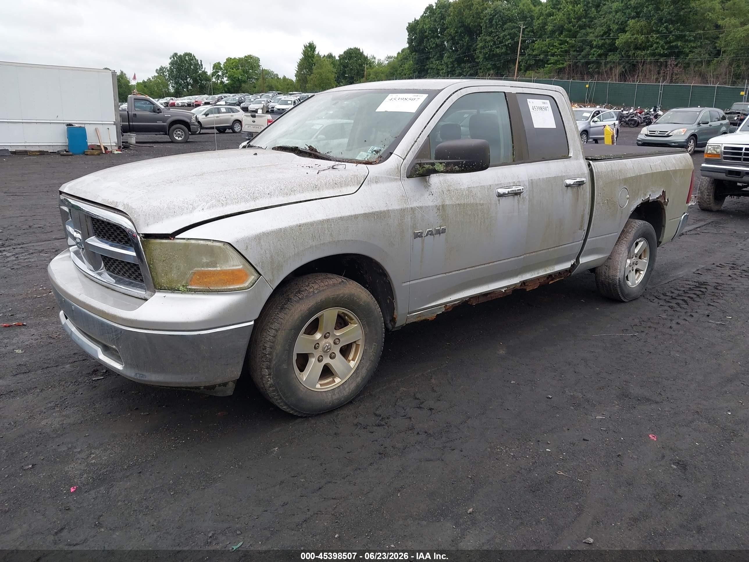 2010 Dodge Ram 1500 Slt/sport/trx Silver vin: 1D7RV1GP3AS160550