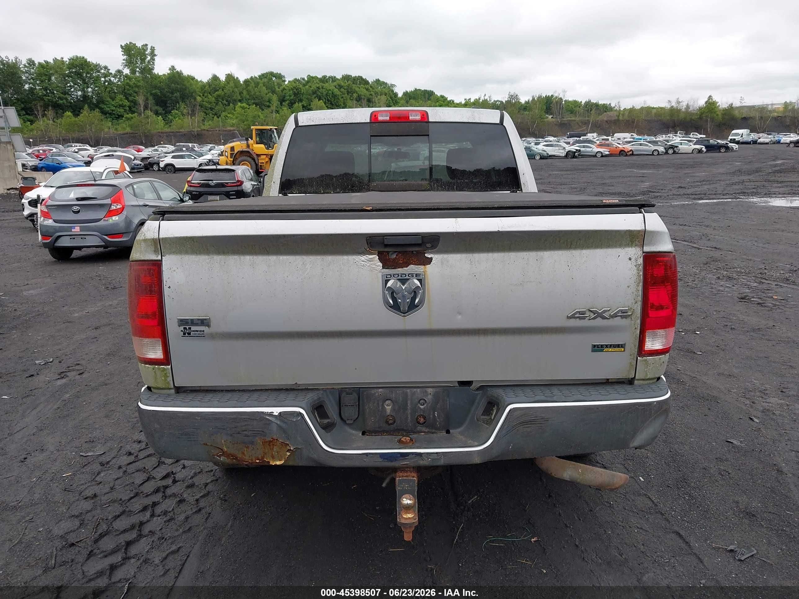 2010 Dodge Ram 1500 Slt/sport/trx Silver vin: 1D7RV1GP3AS160550