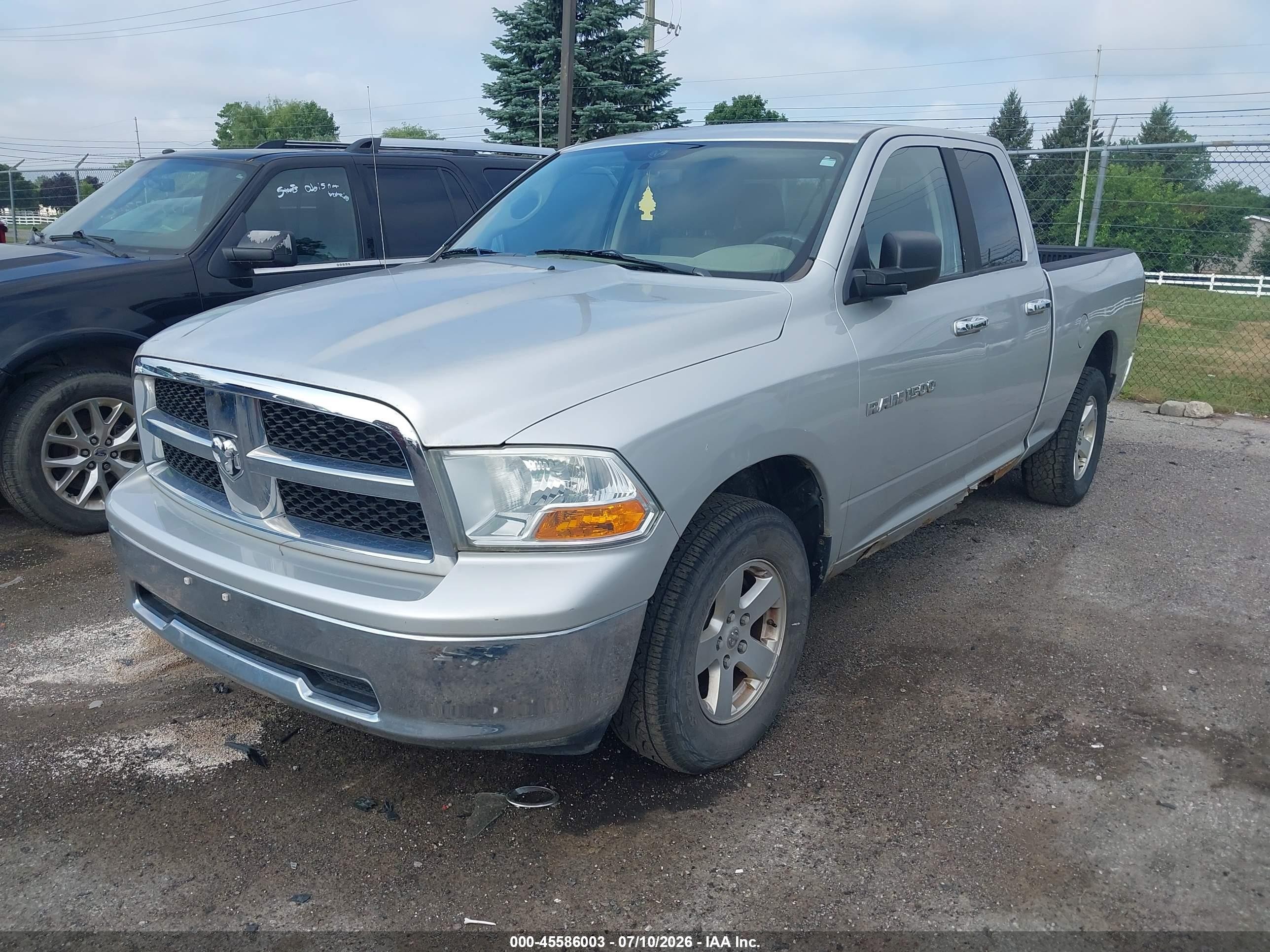 2011 Ram Ram 1500 Slt Серебряный vin: 1D7RV1GP3BS588197