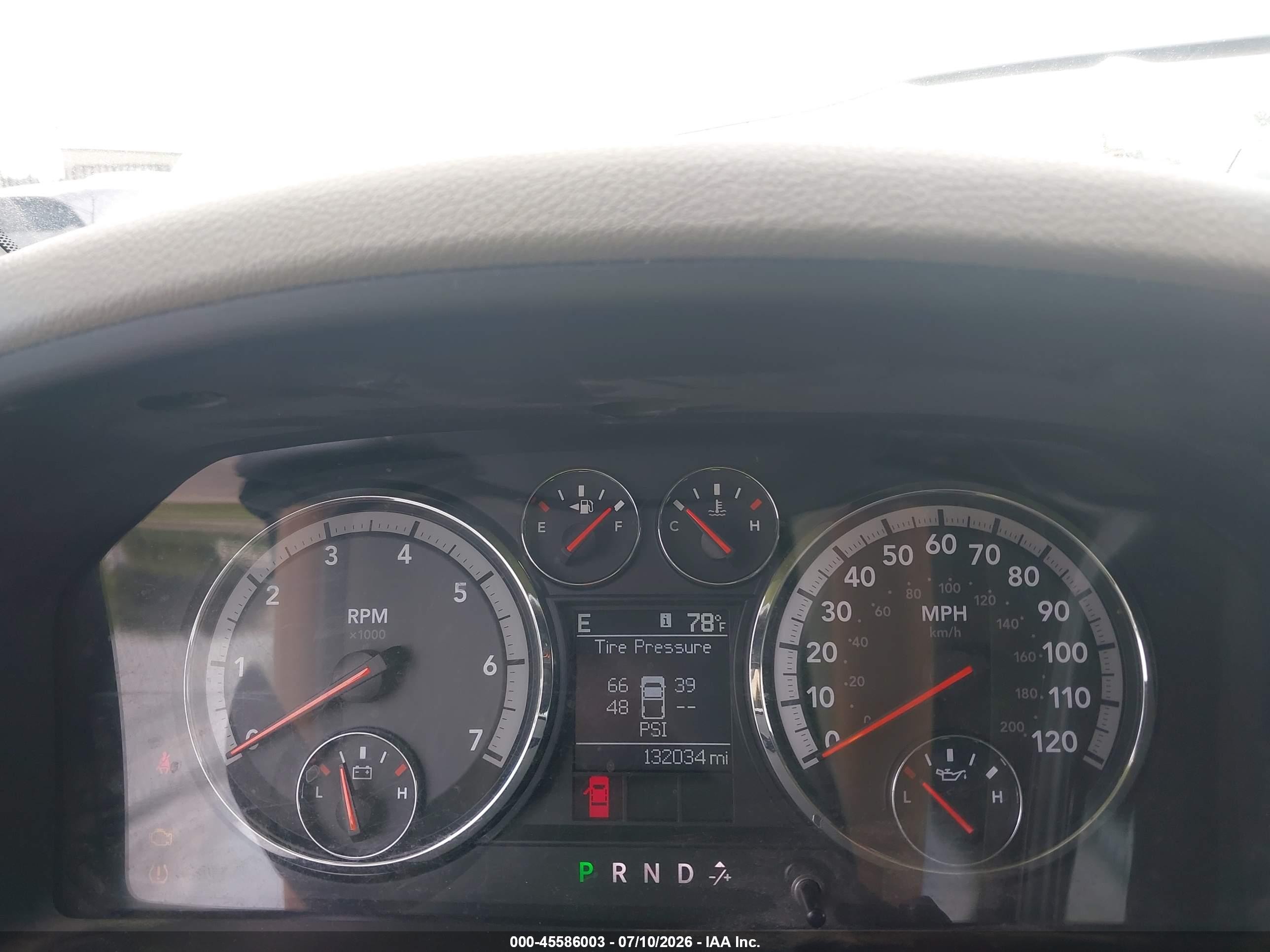 2011 Ram Ram 1500 Slt Серебряный vin: 1D7RV1GP3BS588197