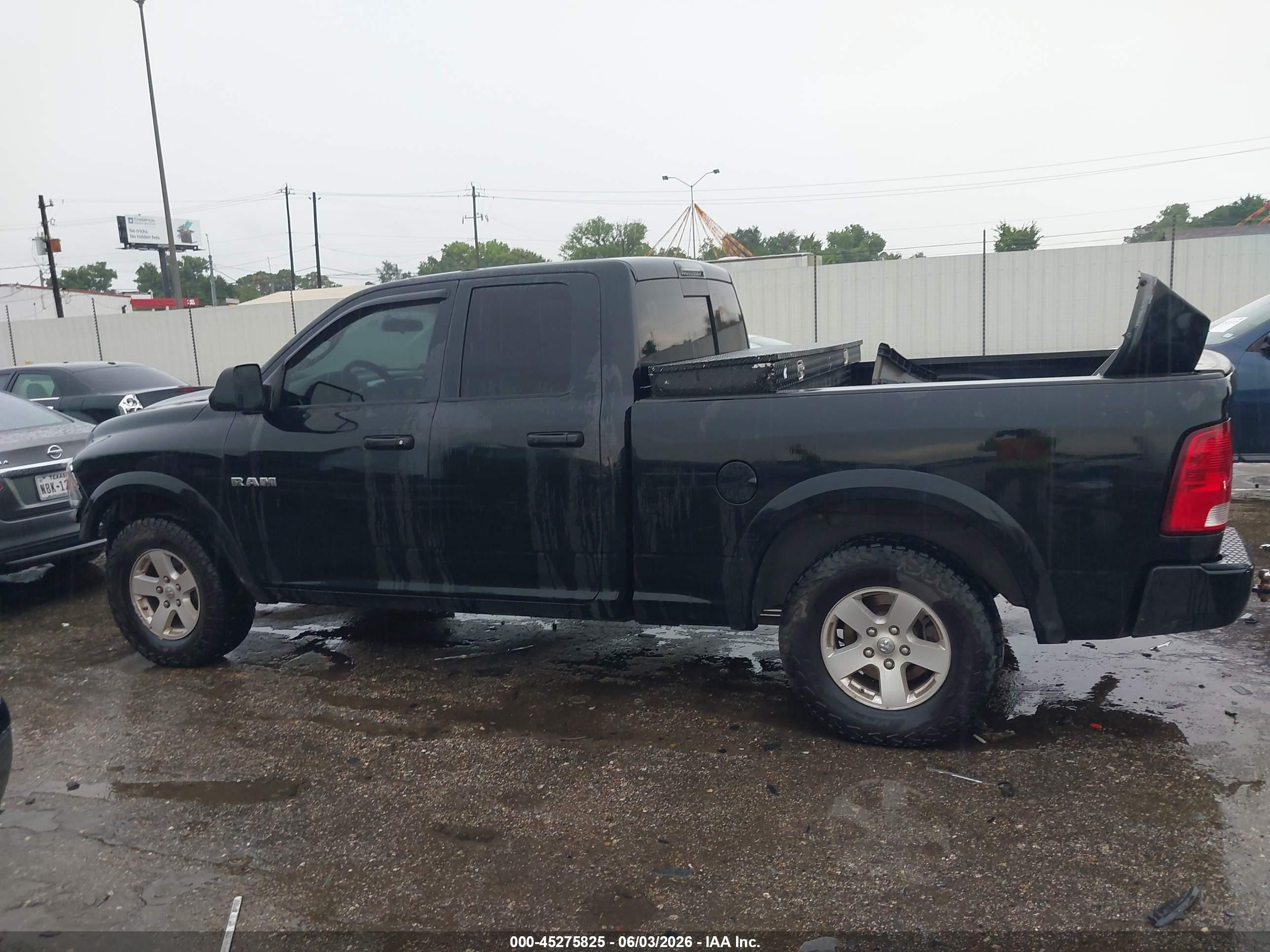 2010 Dodge Ram 1500 Slt/sport/trx Black vin: 1D7RV1GP4AS130263