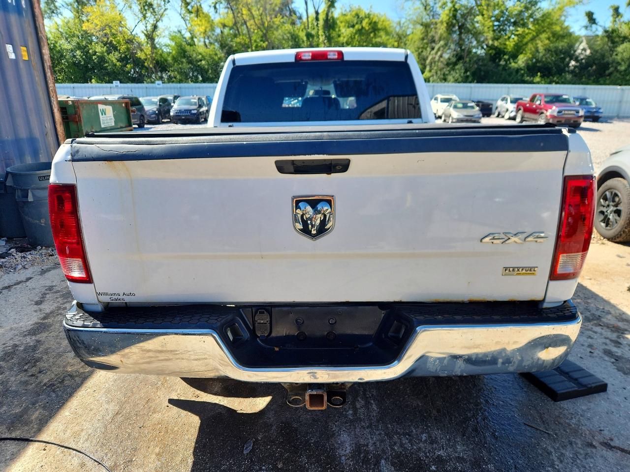 2011 Dodge Ram 1500 White vin: 1D7RV1GP4BS626861