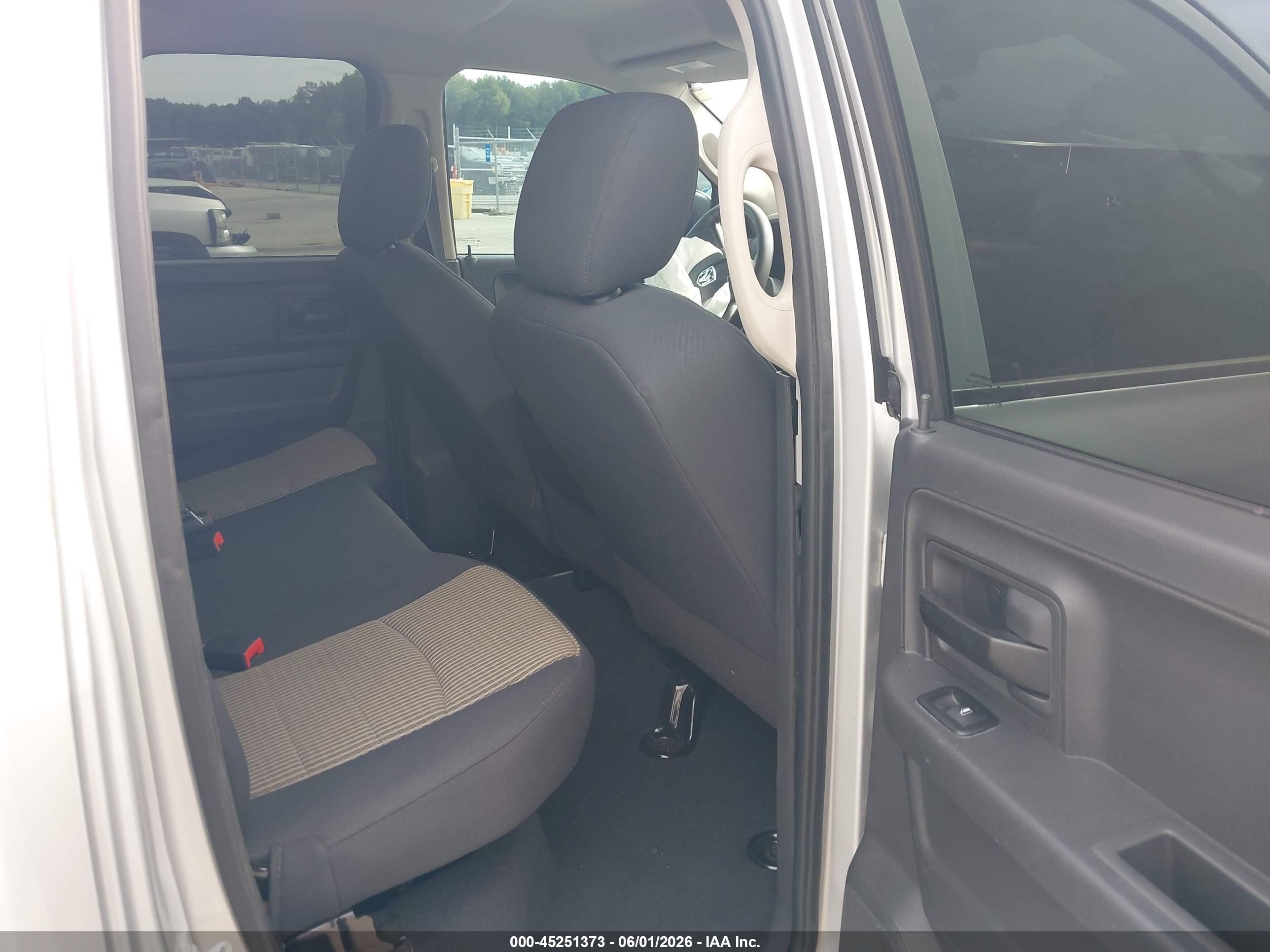 2011 Ram Ram 1500 St Silver vin: 1D7RV1GP4BS705849