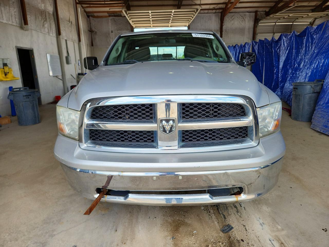 2011 Dodge Ram Silver vin: 1D7RV1GP5BS639053