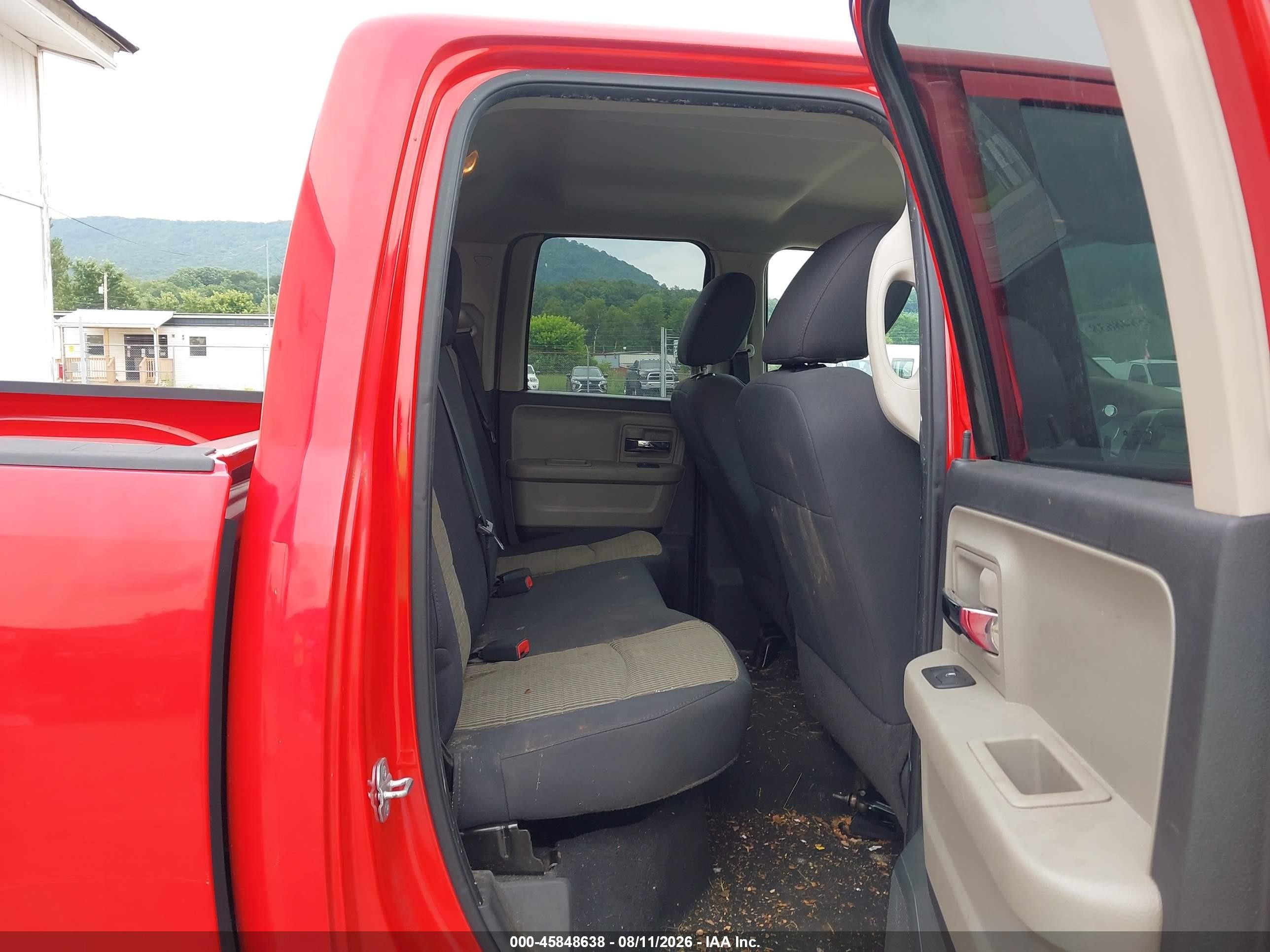 2011 Ram Ram 1500 Slt Red vin: 1D7RV1GP6BS548387
