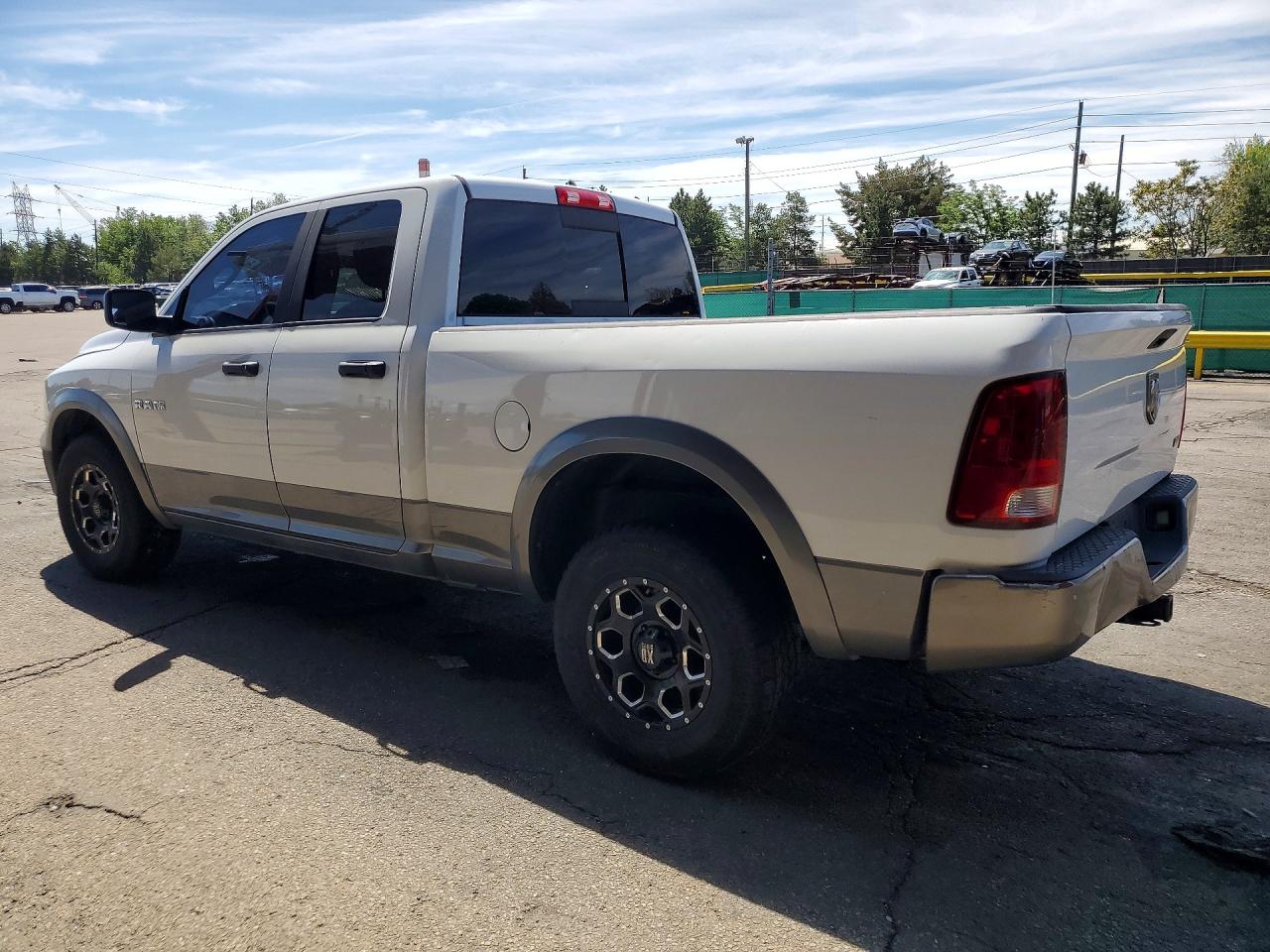 2010 Dodge Ram 1500 White vin: 1D7RV1GP7AS200838