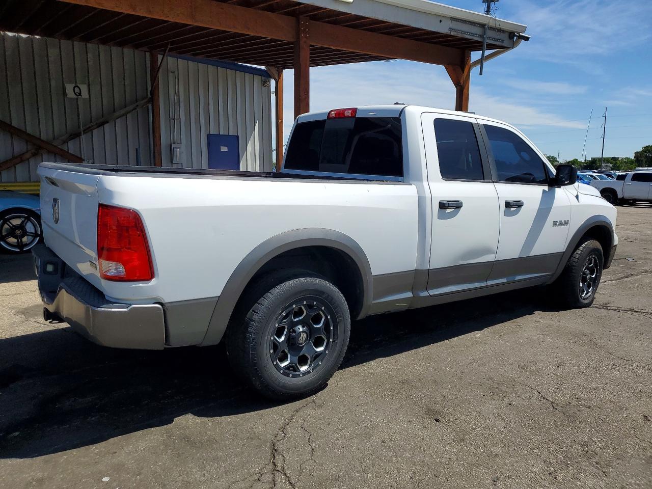2010 Dodge Ram 1500 White vin: 1D7RV1GP7AS200838