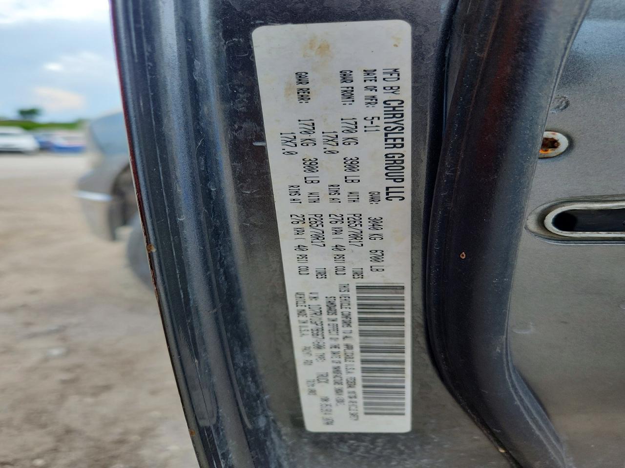 2011 Dodge Ram 1500 Серебряный vin: 1D7RV1GP7BS674600